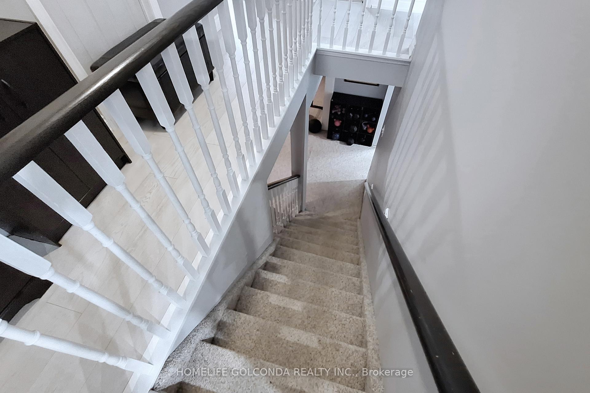 Photo 24 of 133 Hanmer Street W, Barrie, West Bayfield — HOMEH