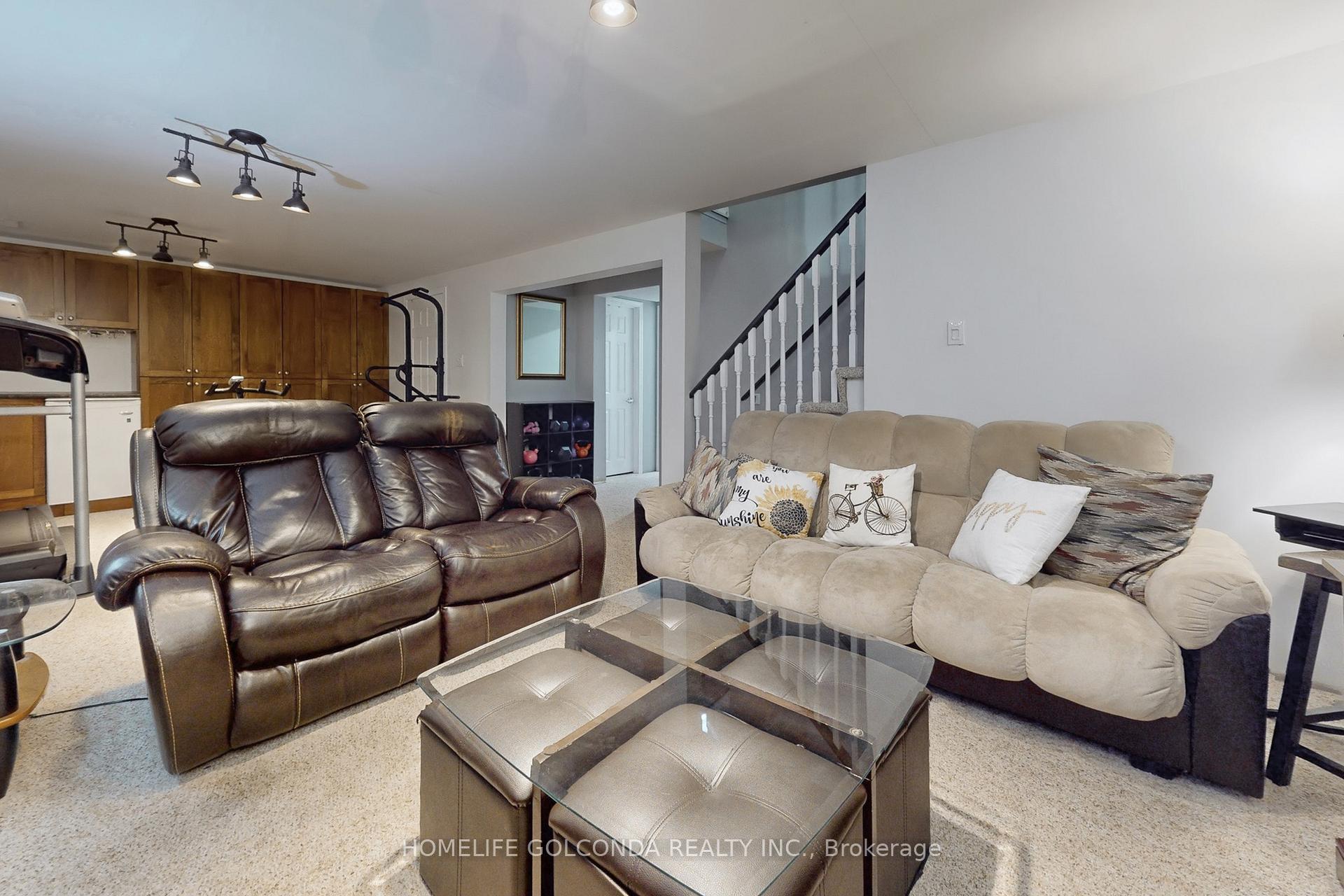 Photo 25 of 133 Hanmer Street W, Barrie, West Bayfield — HOMEH