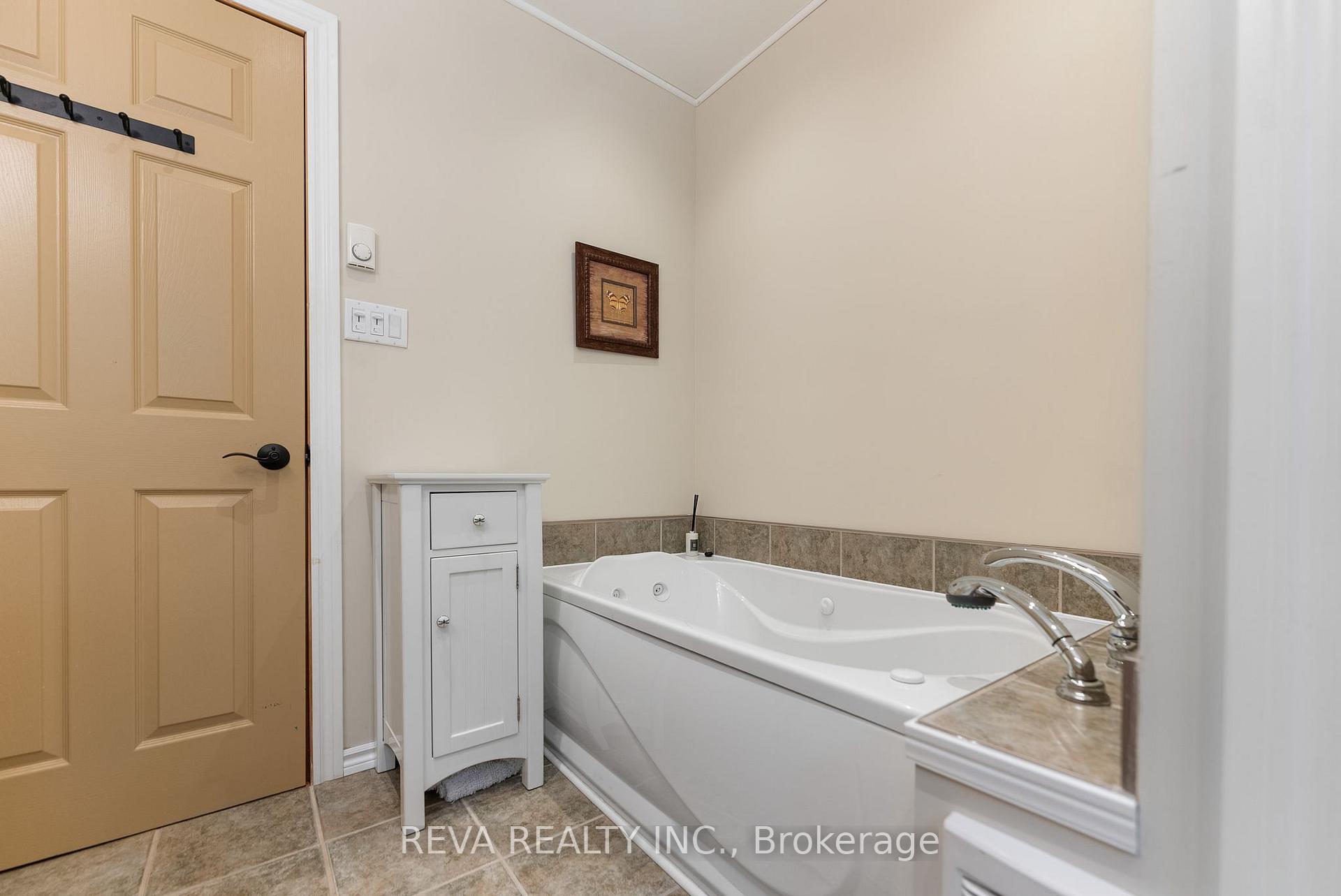 Photo 15 of 8 Cillca Court, Faraday — HOMEH