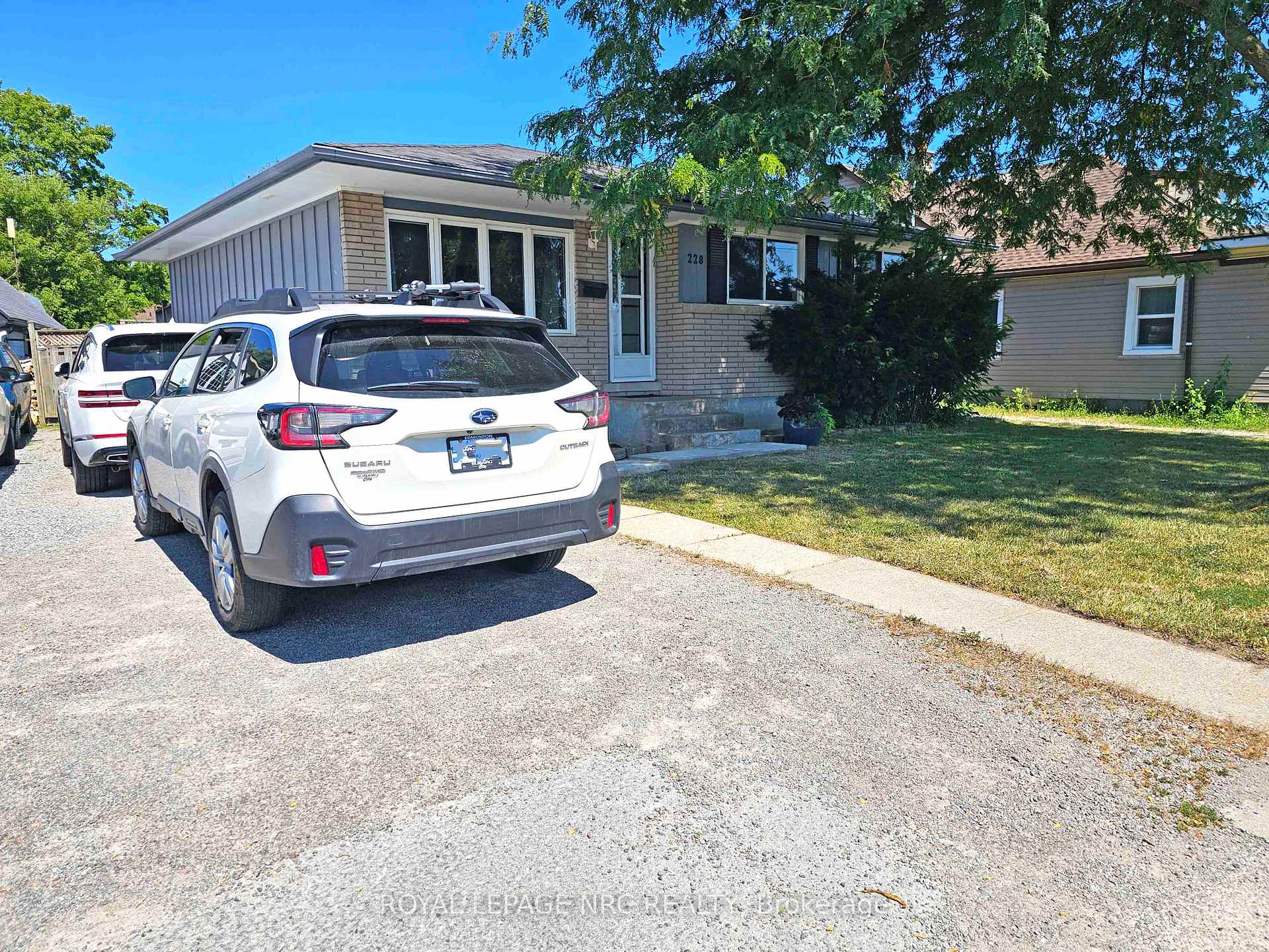 Photo 13 of 228 Pelham Road, St. Catharines, Western Hill — HOMEH