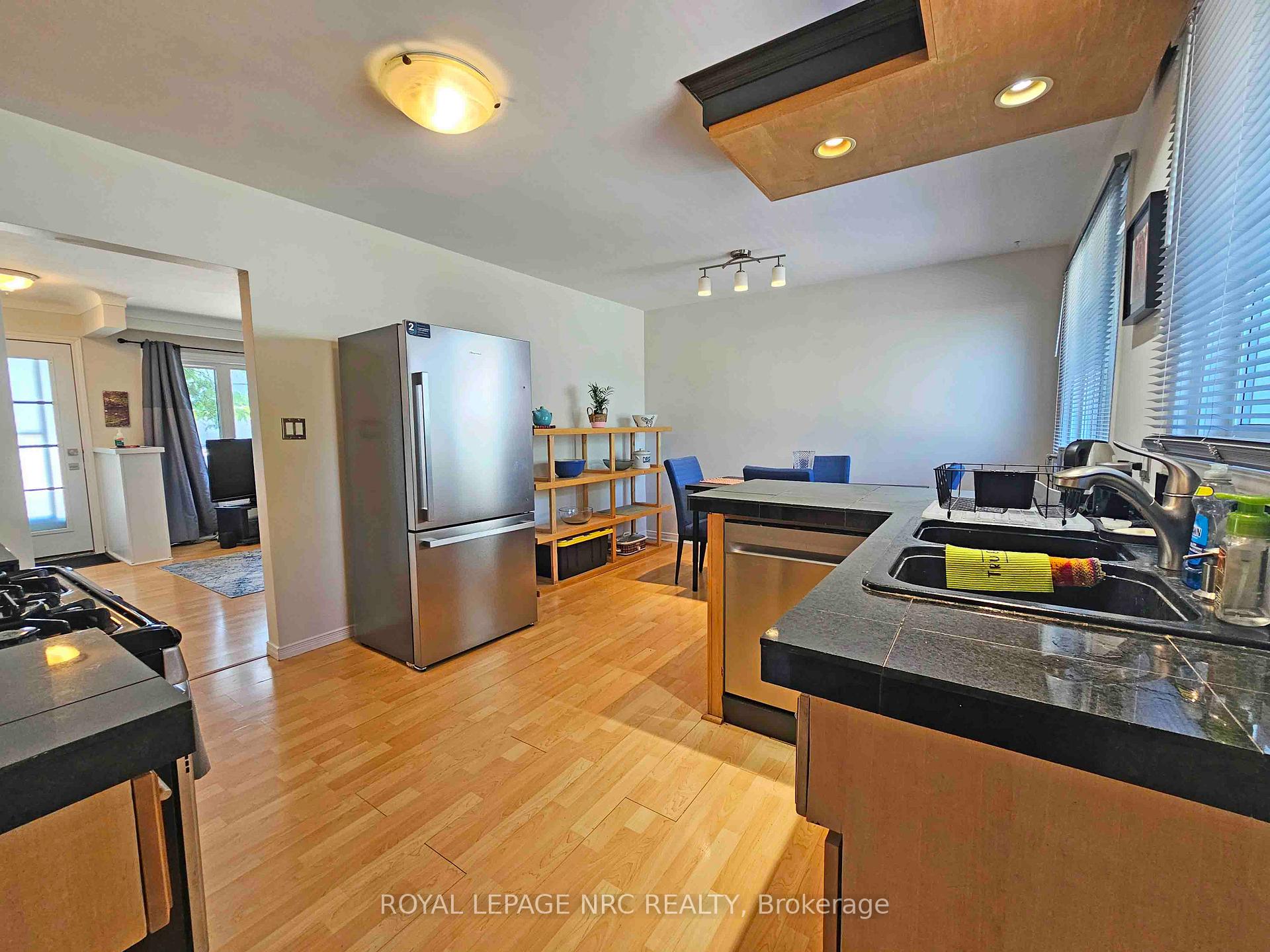 Photo 21 of 228 Pelham Road, St. Catharines, Western Hill — HOMEH