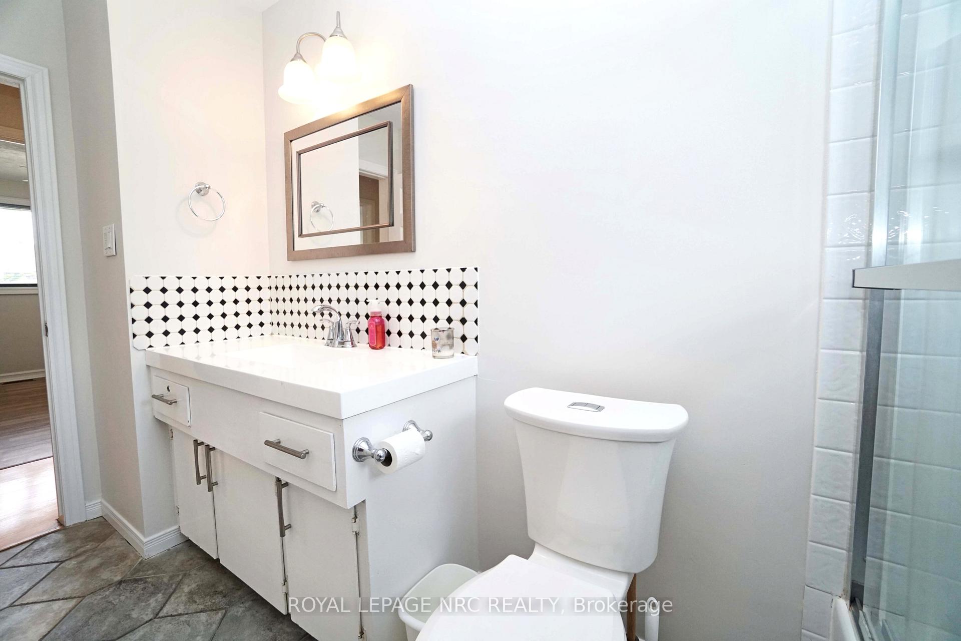 Photo 36 of 228 Pelham Road, St. Catharines, Western Hill — HOMEH