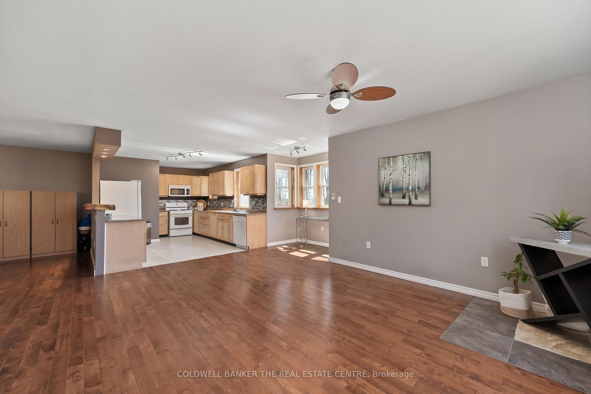 Photo 14 of 800 Jeffrey Lake Road, Faraday — HOMEH