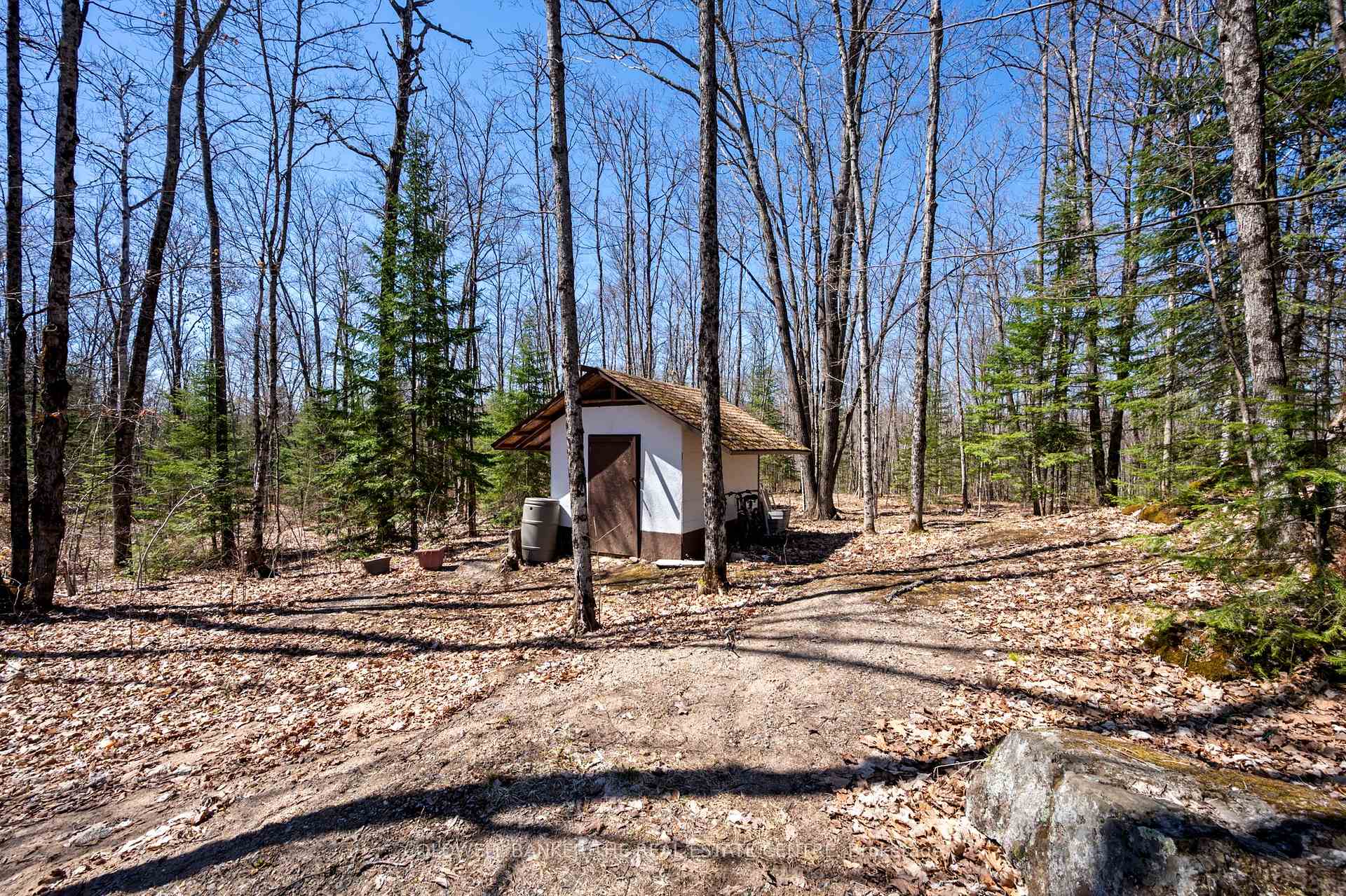 Photo 28 of 800 Jeffrey Lake Road, Faraday — HOMEH