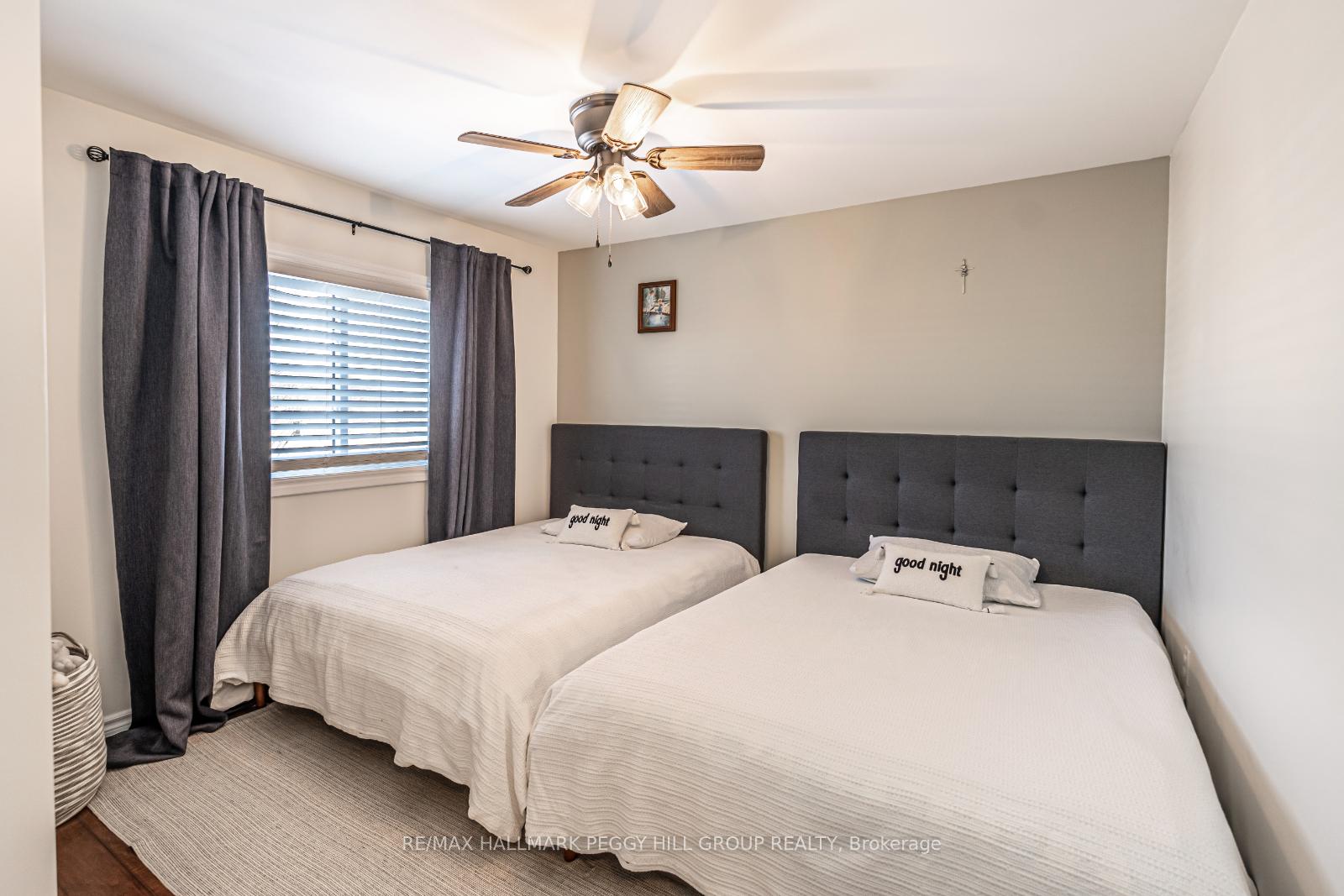 Photo 8 of 211 Nathan Crescent, Barrie, Painswick South — HOMEH