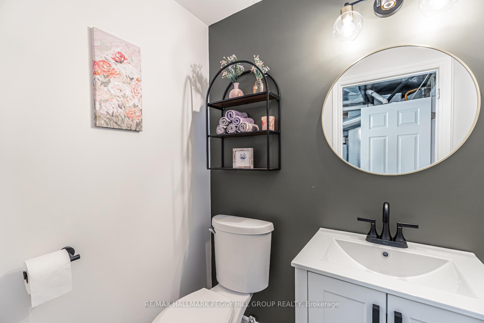 Photo 13 of 211 Nathan Crescent, Barrie, Painswick South — HOMEH