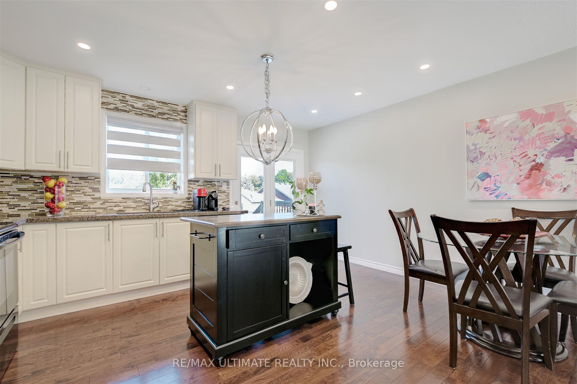 Photo 17 of 158 Hanmer Street E, Barrie, East Bayfield — HOMEH