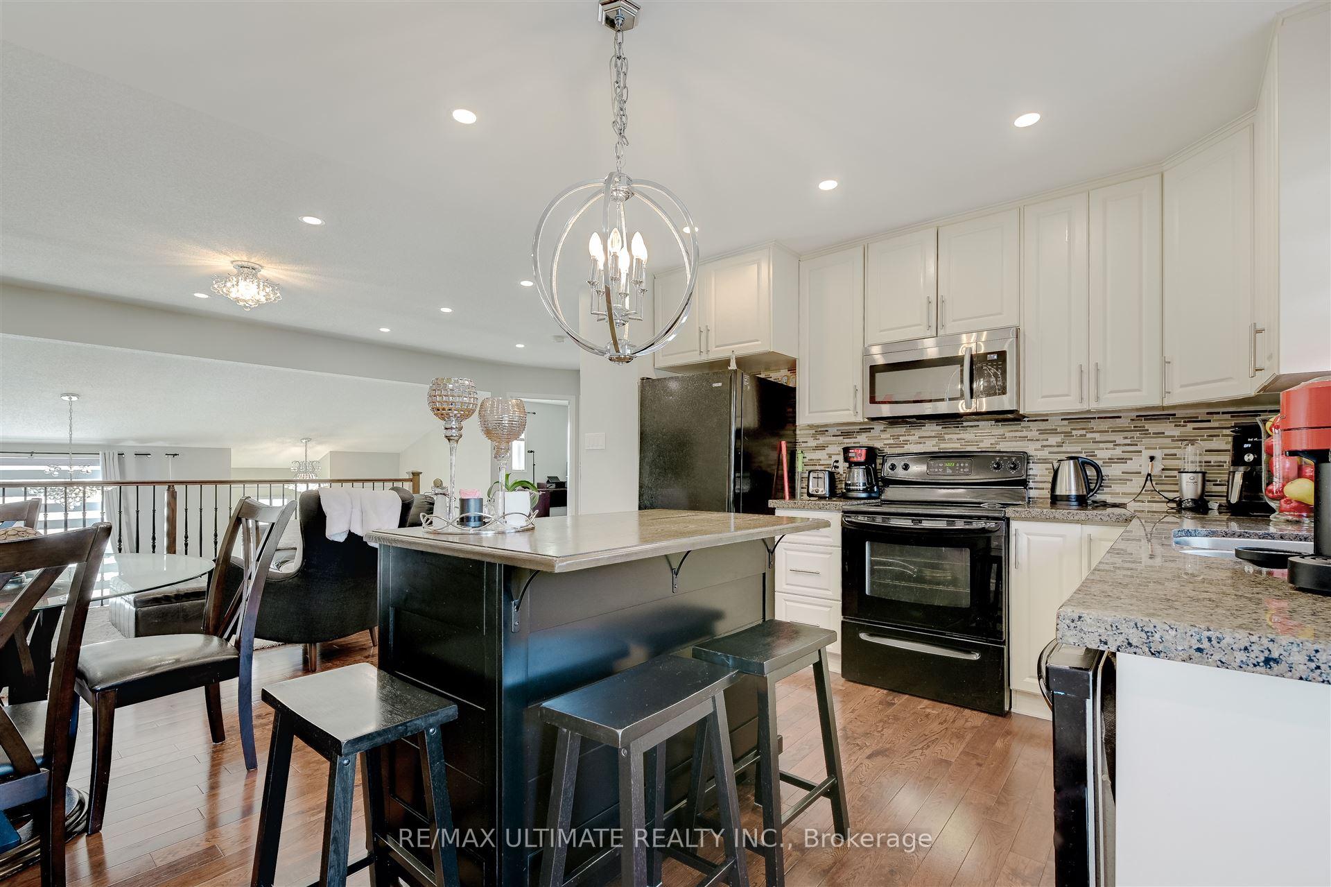 Photo 20 of 158 Hanmer Street E, Barrie, East Bayfield — HOMEH
