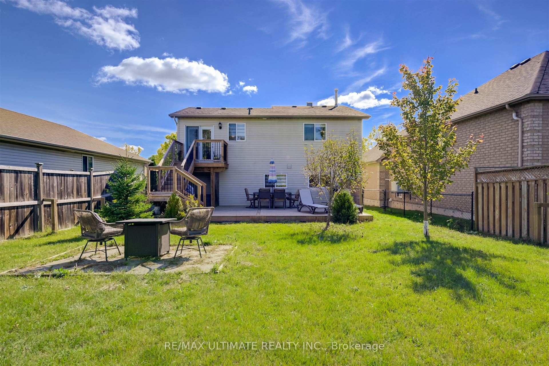 Photo 32 of 158 Hanmer Street E, Barrie, East Bayfield — HOMEH