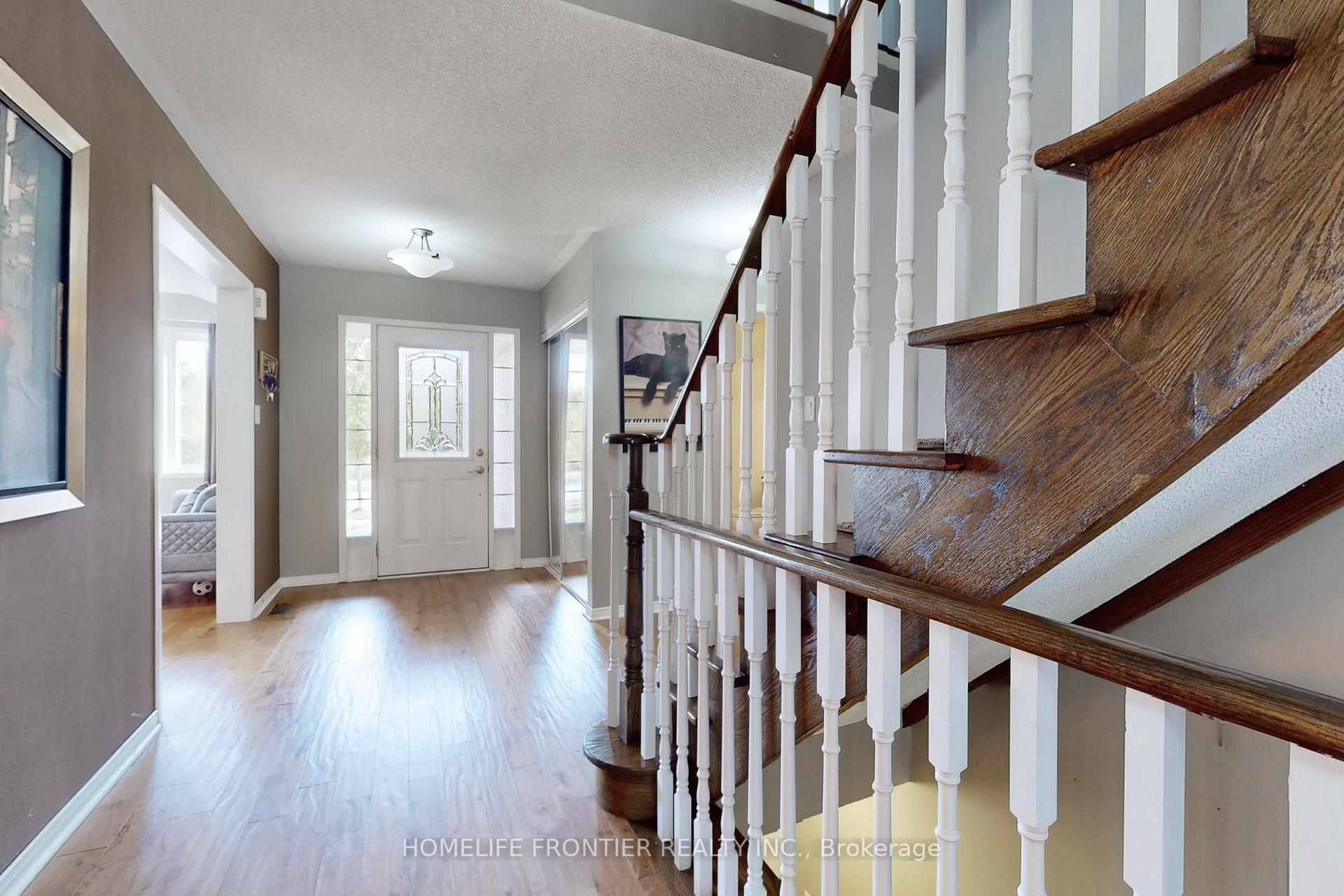 Photo 20 of 48 Patrick Drive, Barrie, Painswick South — HOMEH
