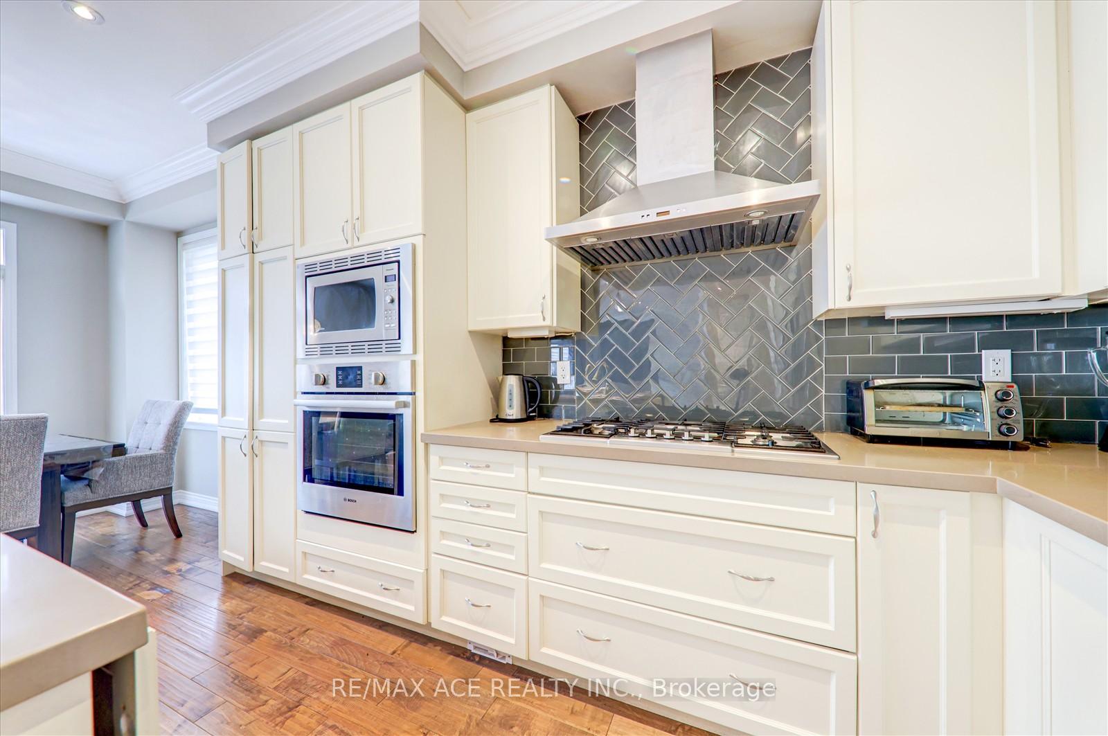 Photo 9 of 56 Stockell Crescent, Ajax, Northwest Ajax — HOMEH