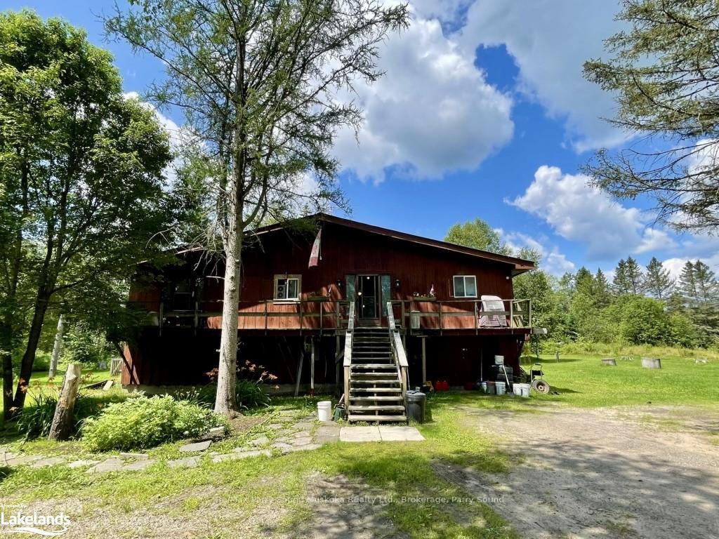 Front of 288 River Road