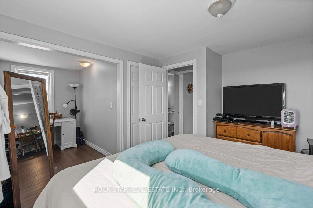 Photo 24 of 81 Grass Avenue, St. Catharines, Downtown — HOMEH
