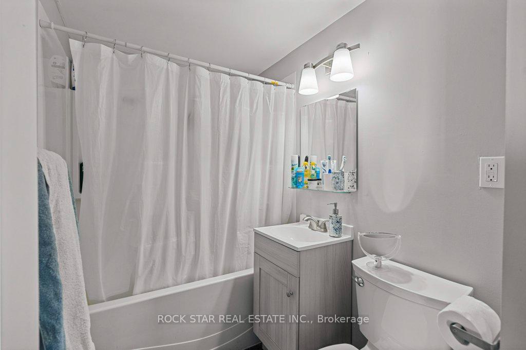 Photo 27 of 81 Grass Avenue, St. Catharines, Downtown — HOMEH