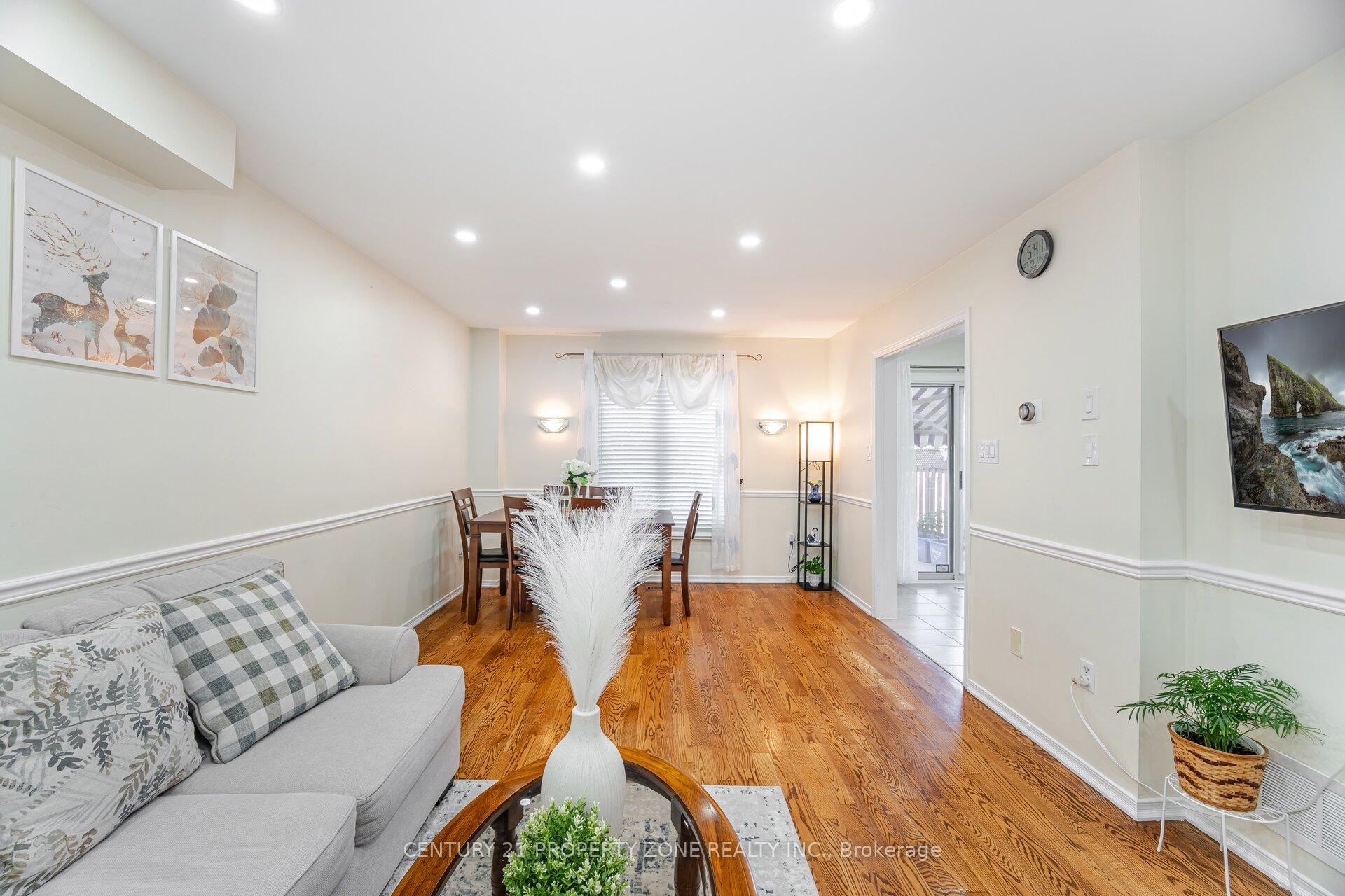 Photo 22 of 19 Streamside Lane, Brampton, Sandringham-Wellington — HOMEH