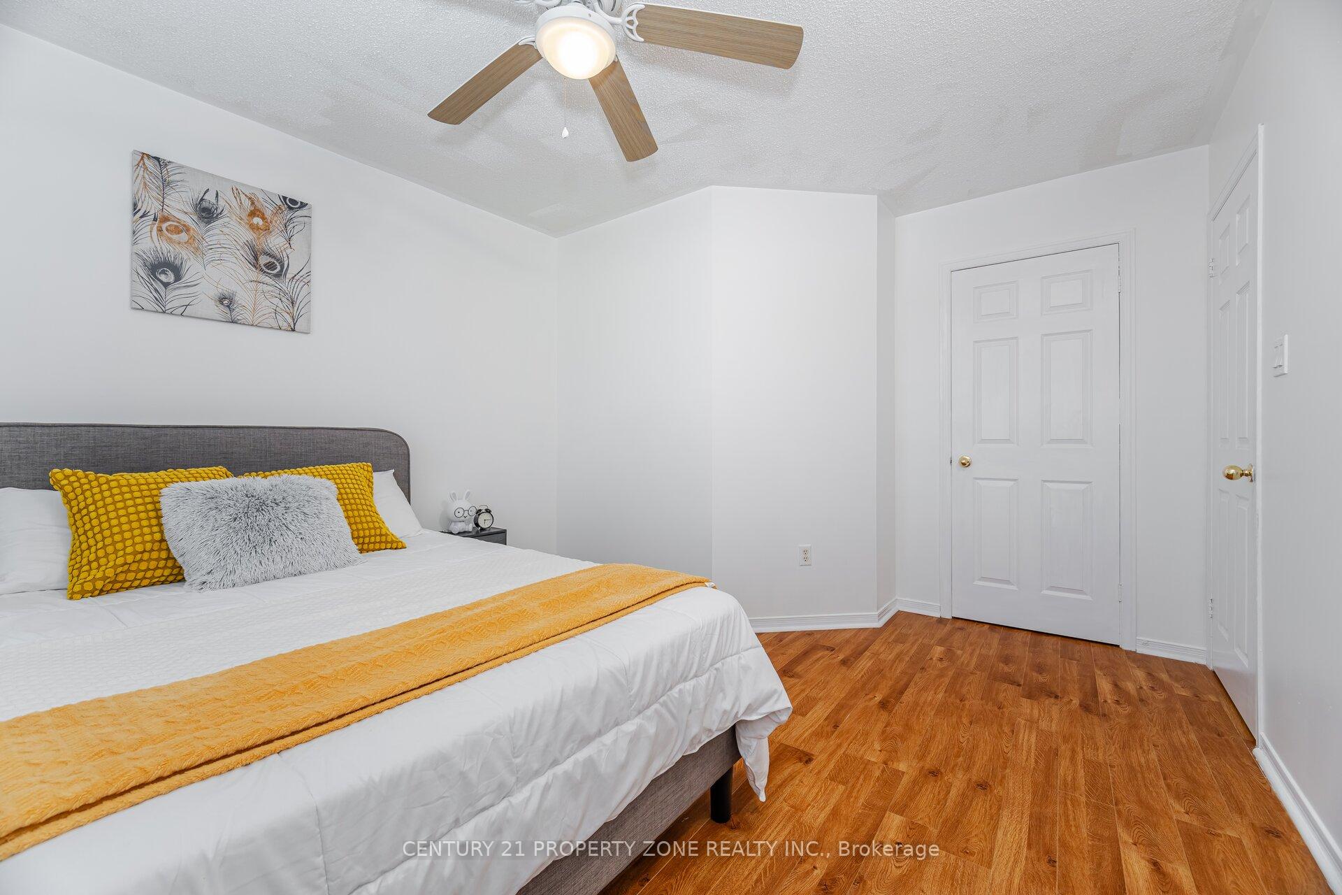 Photo 19 of 19 Streamside Lane, Brampton, Sandringham-Wellington — HOMEH