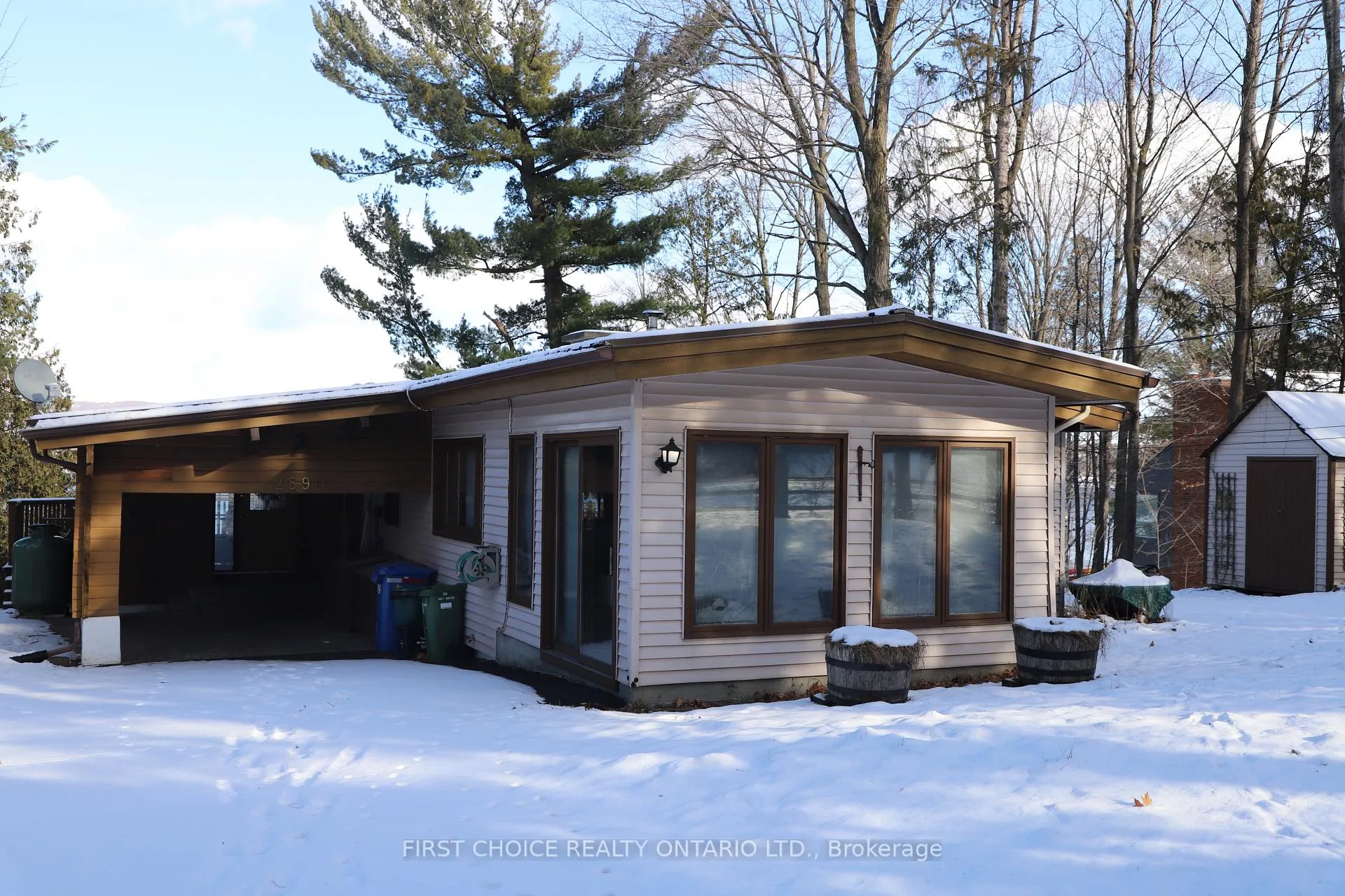 Photo 1 of 2890 Barlow Crescent, Ottawa, Dunrobin Shores — HOMEH