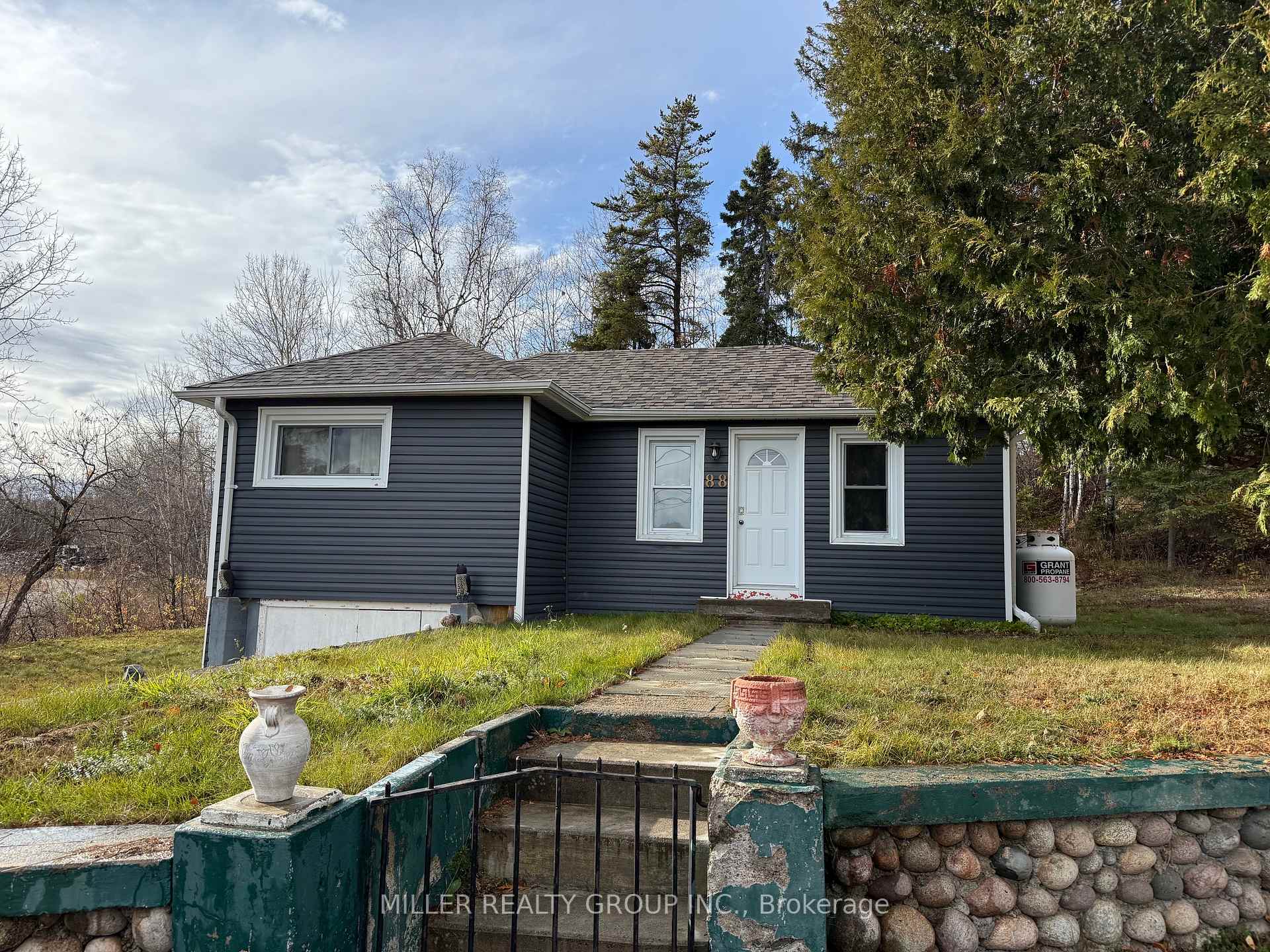 Photo 1 of 88 Cobalt Street, Cobalt — HOMEH