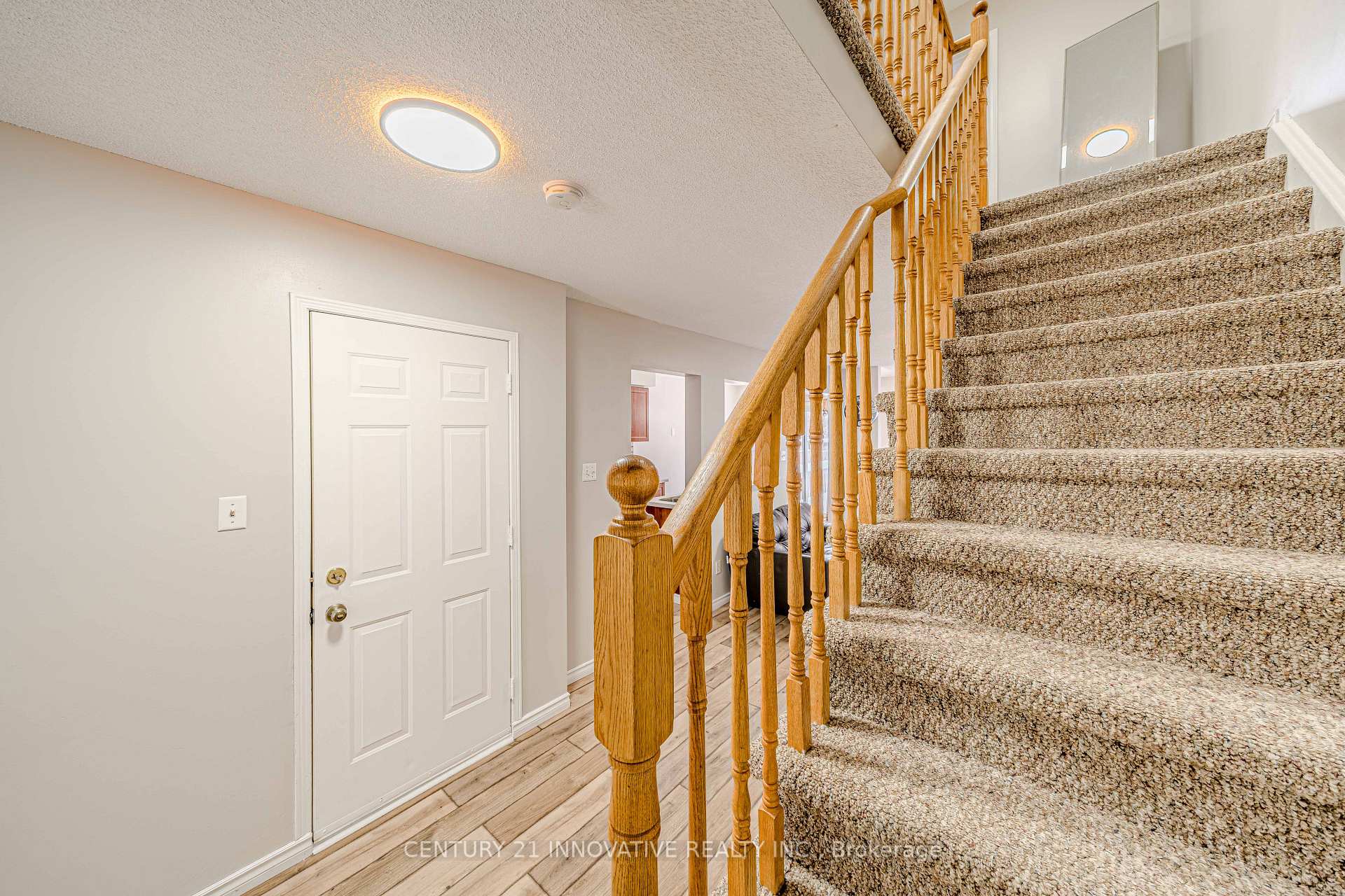 Photo 19 of 83 Cunningham Drive S, Barrie, Ardagh — HOMEH