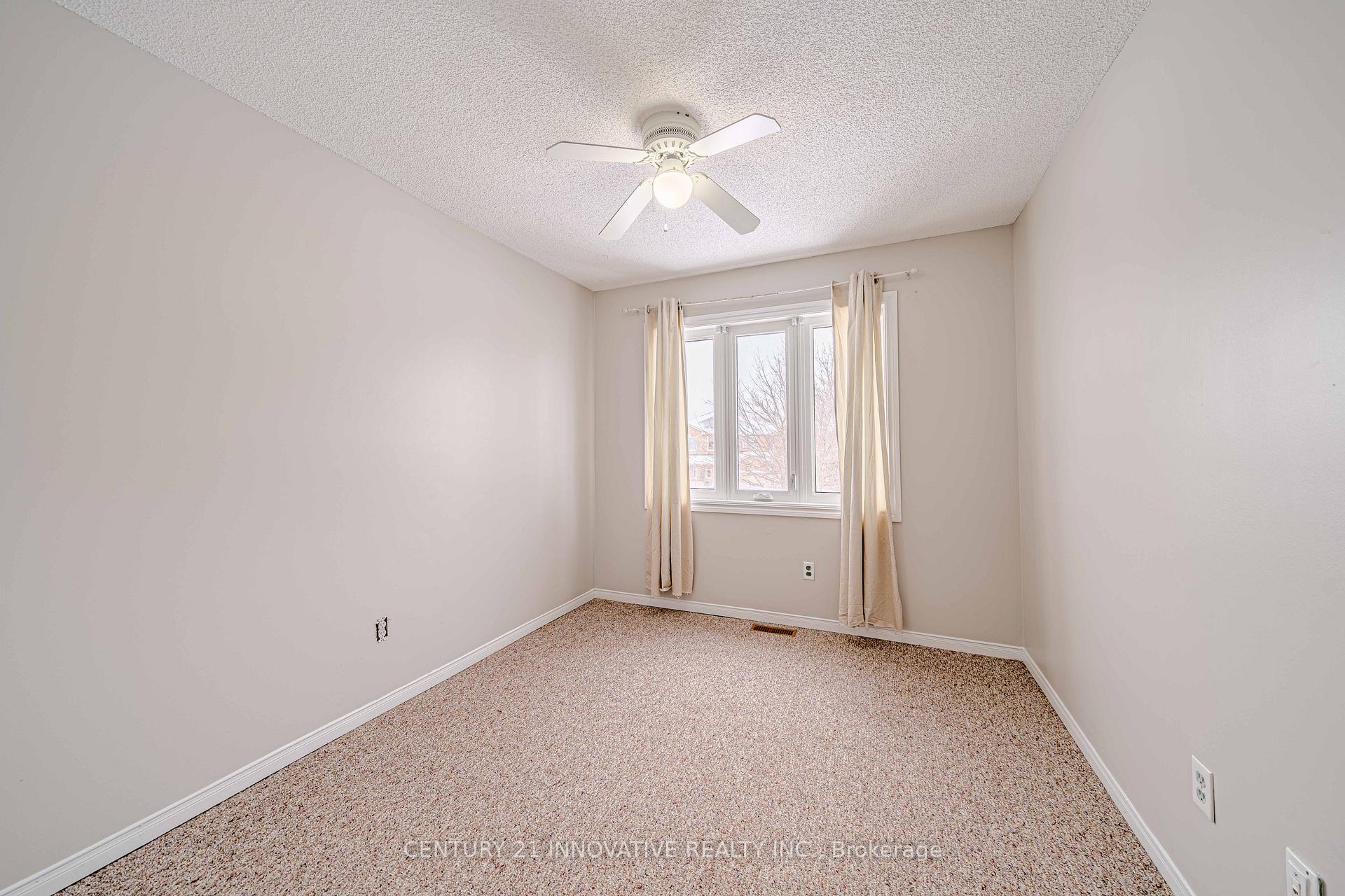 Photo 25 of 83 Cunningham Drive S, Barrie, Ardagh — HOMEH