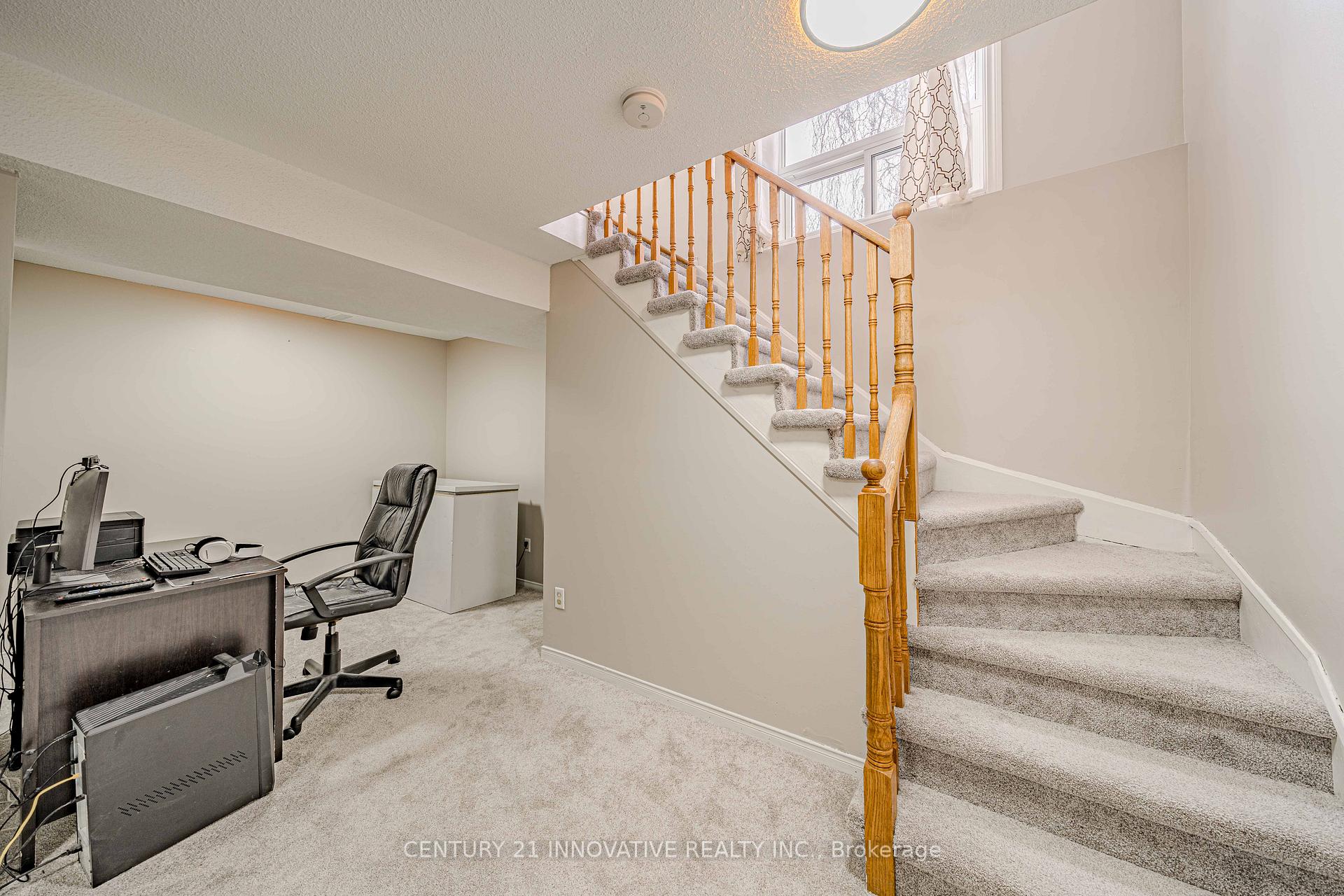 Photo 31 of 83 Cunningham Drive S, Barrie, Ardagh — HOMEH