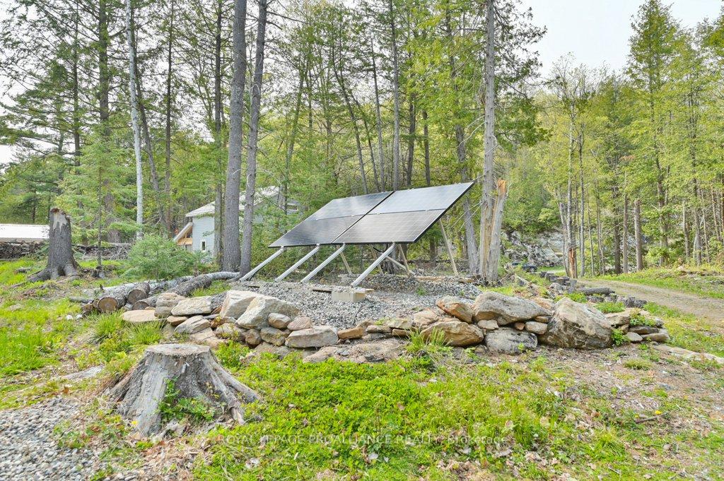 Photo 43 of 1008B Gordie Lane, North Frontenac, Frontenac North — HOMEH