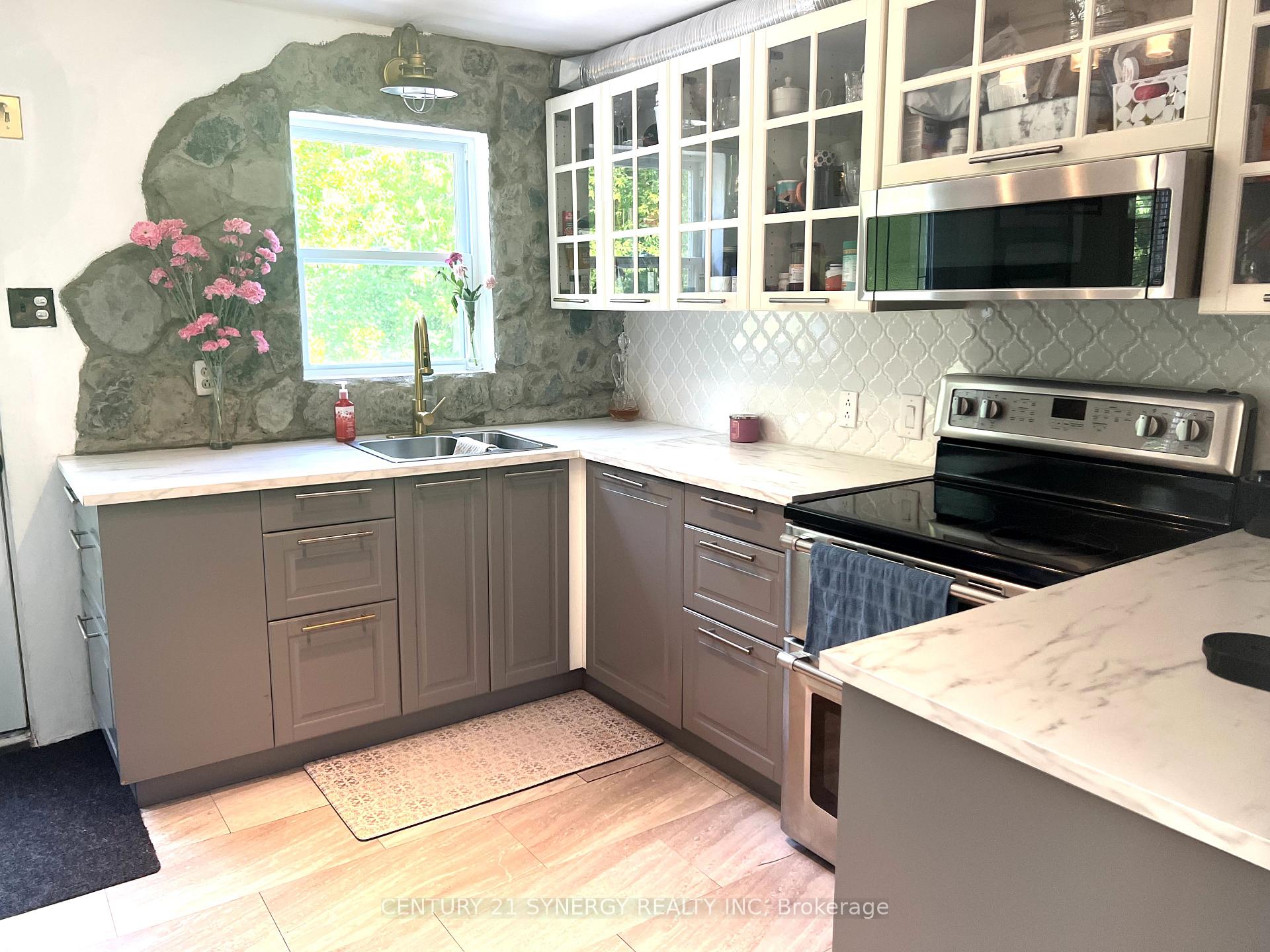 Photo 4 of 5230 Thunder Road, Ottawa, Carlsbad Springs — HOMEH