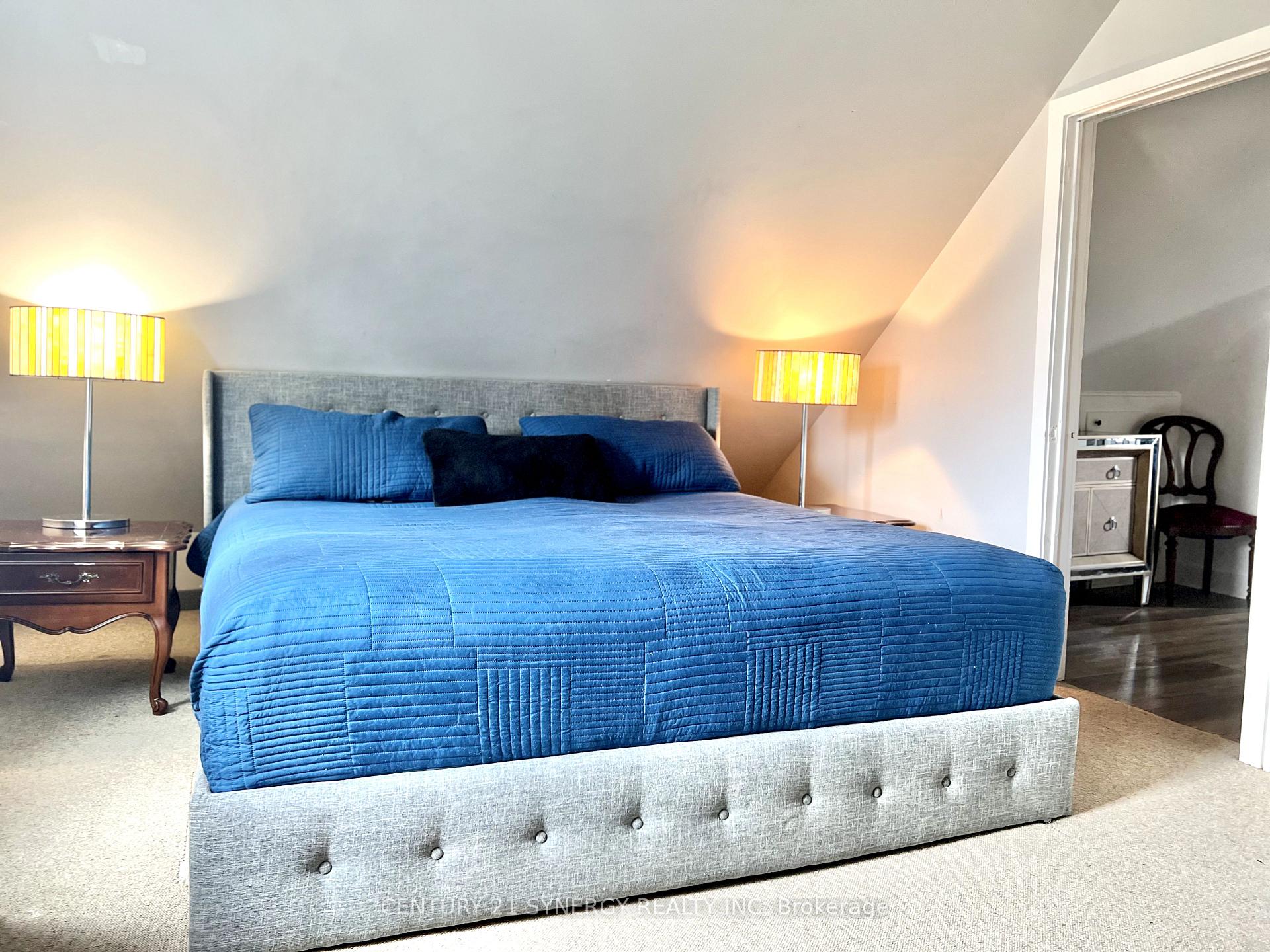 Photo 11 of 5230 Thunder Road, Ottawa, Carlsbad Springs — HOMEH