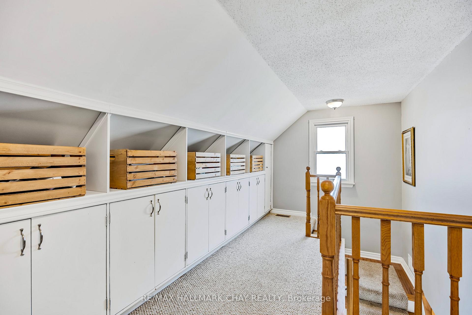 Photo 16 of 25 Campbell Avenue, Barrie, Allandale — HOMEH