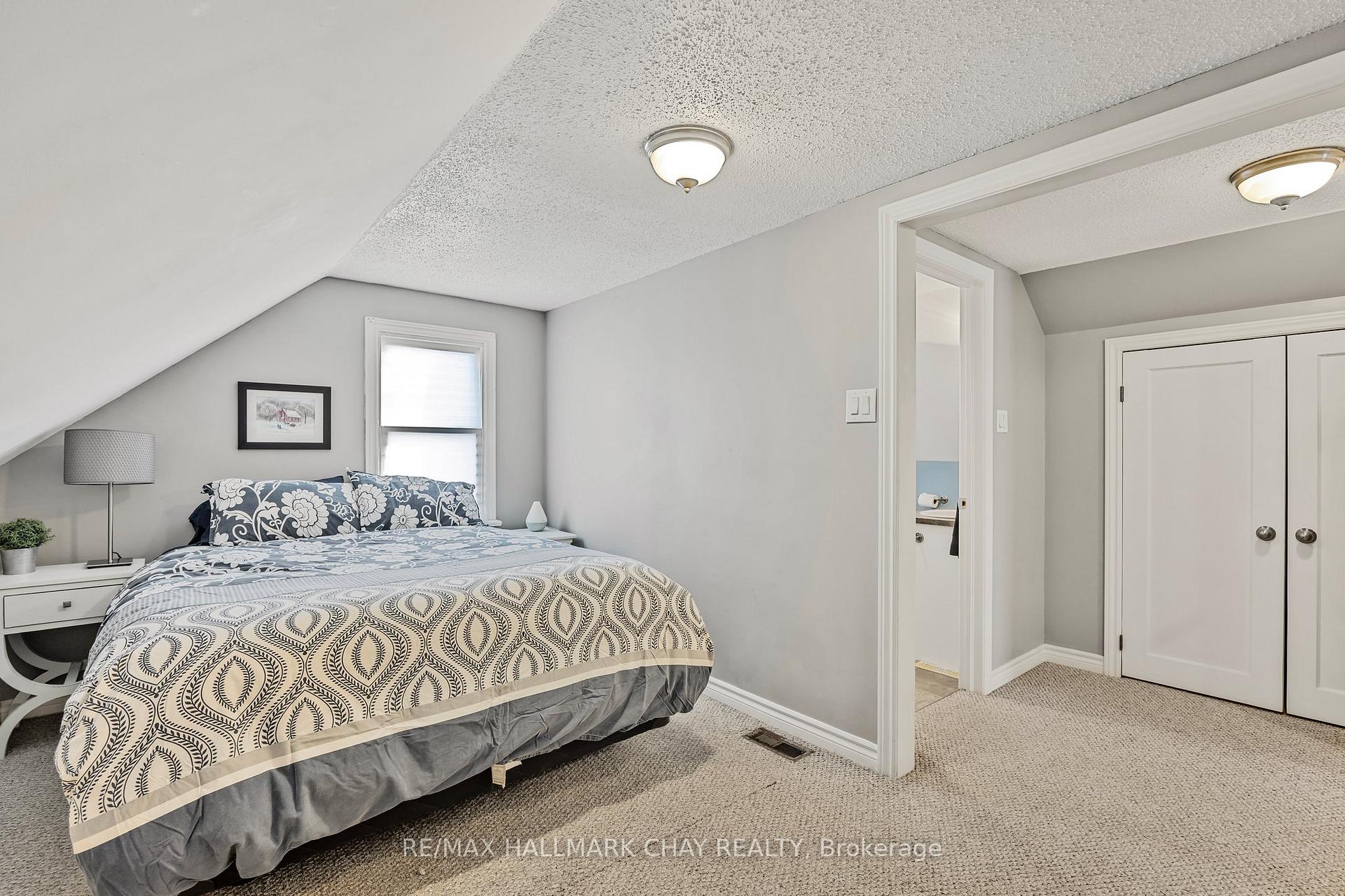 Photo 18 of 25 Campbell Avenue, Barrie, Allandale — HOMEH