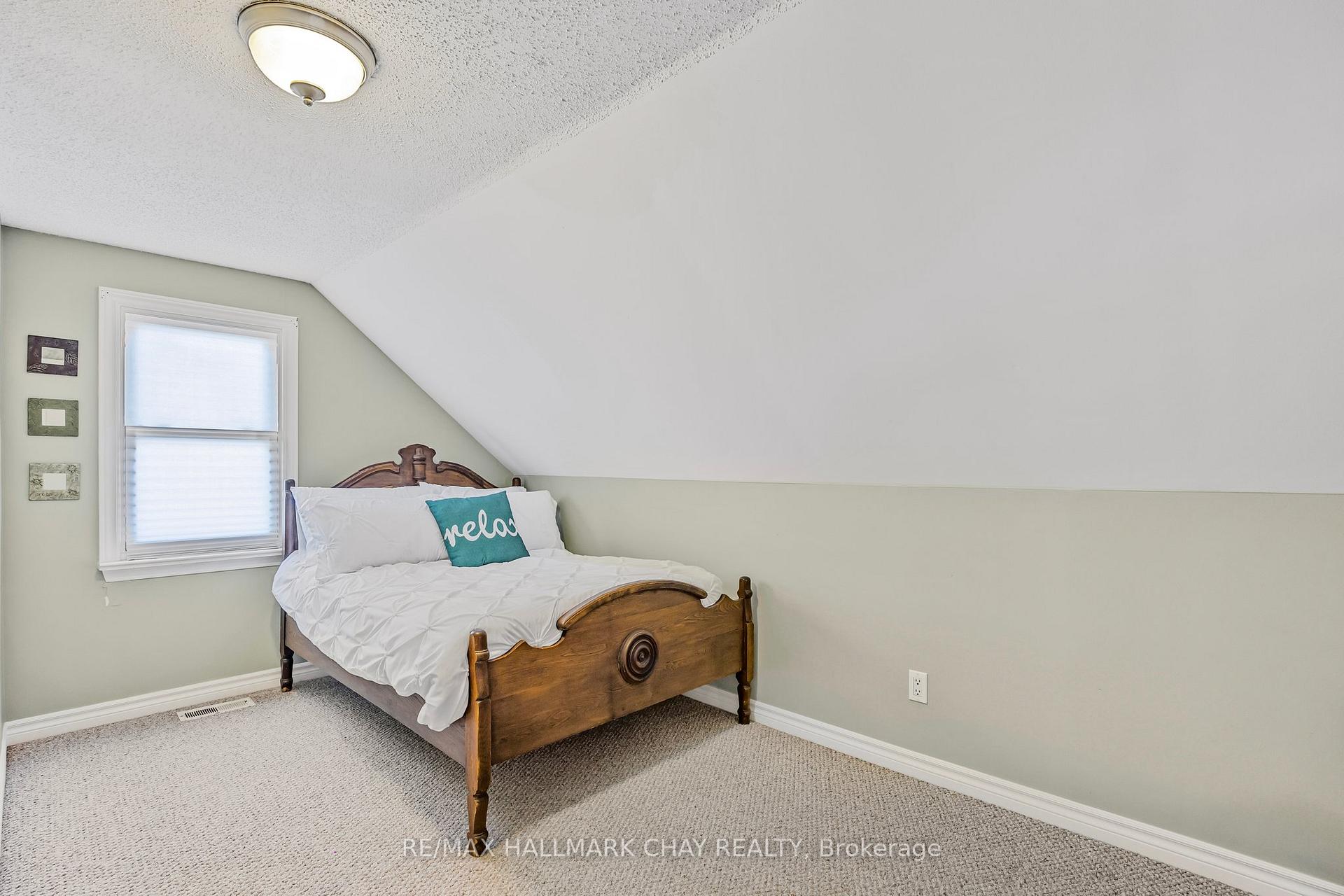 Photo 20 of 25 Campbell Avenue, Barrie, Allandale — HOMEH
