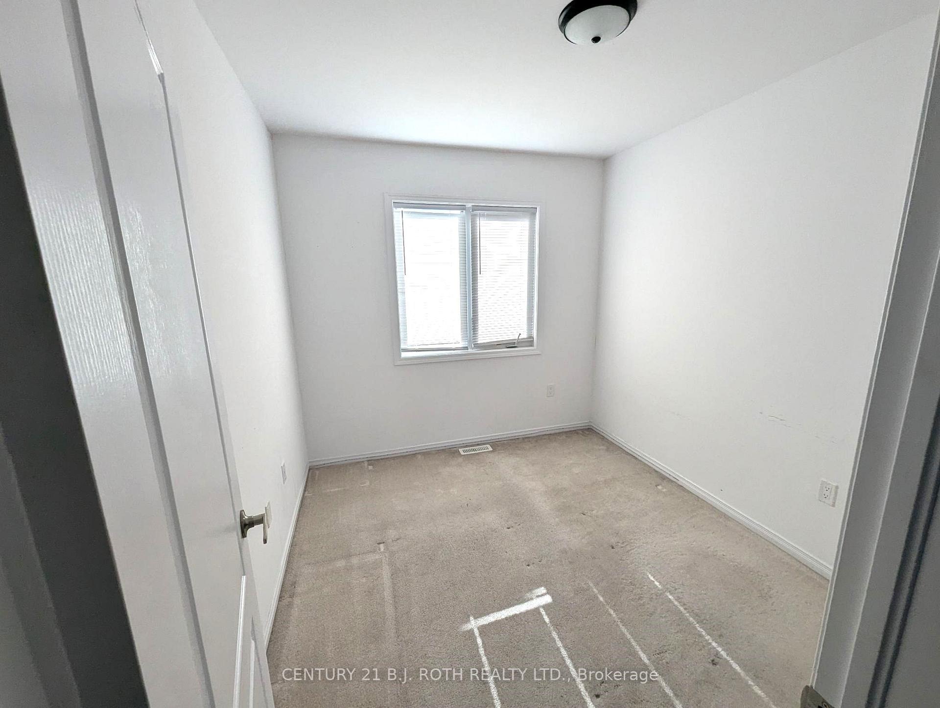 Photo 16 of 99 Frank's Way, Barrie, Allandale — HOMEH