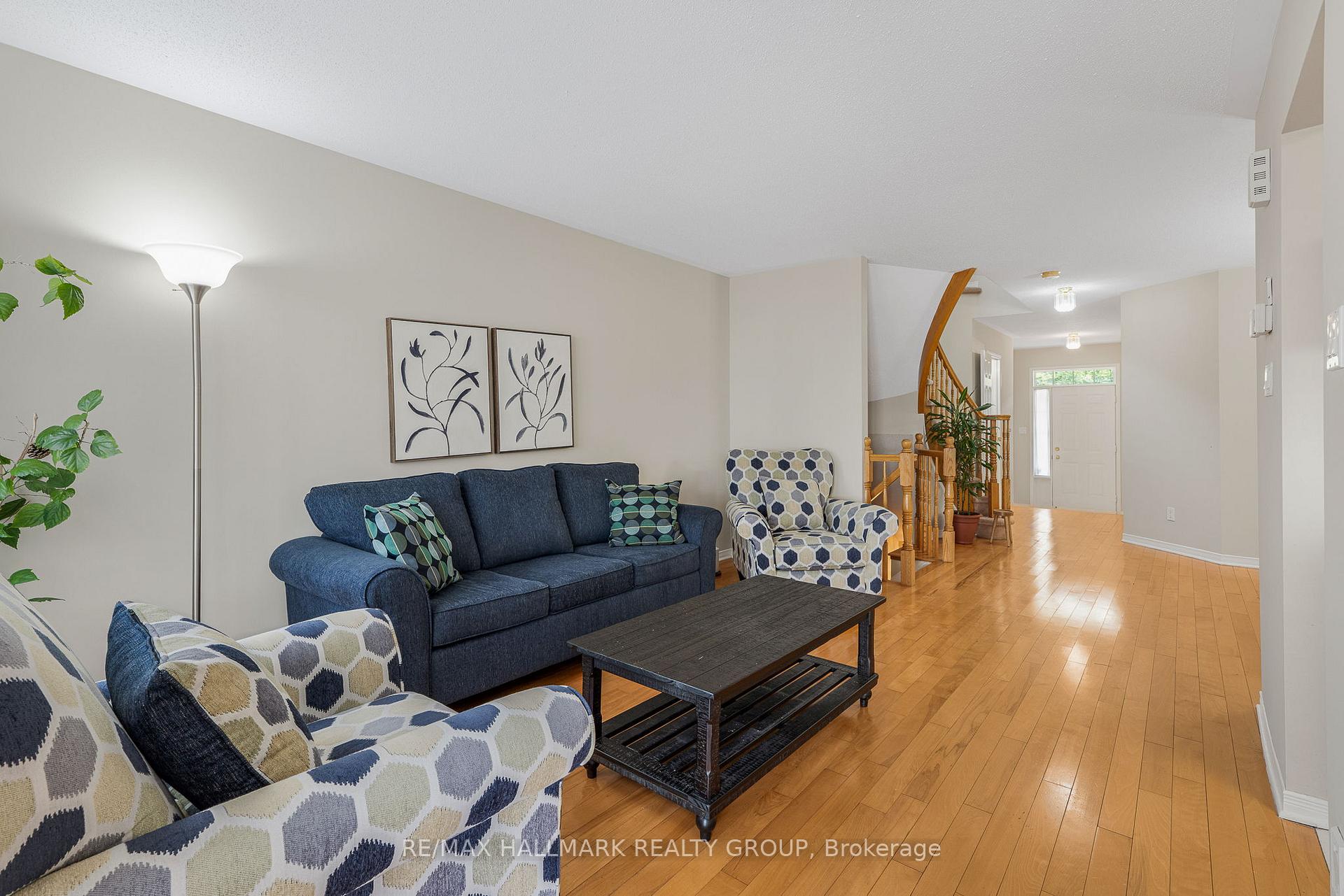 Photo 10 of 112 Deercroft Avenue, Ottawa, Barrhaven - Longfields — HOMEH