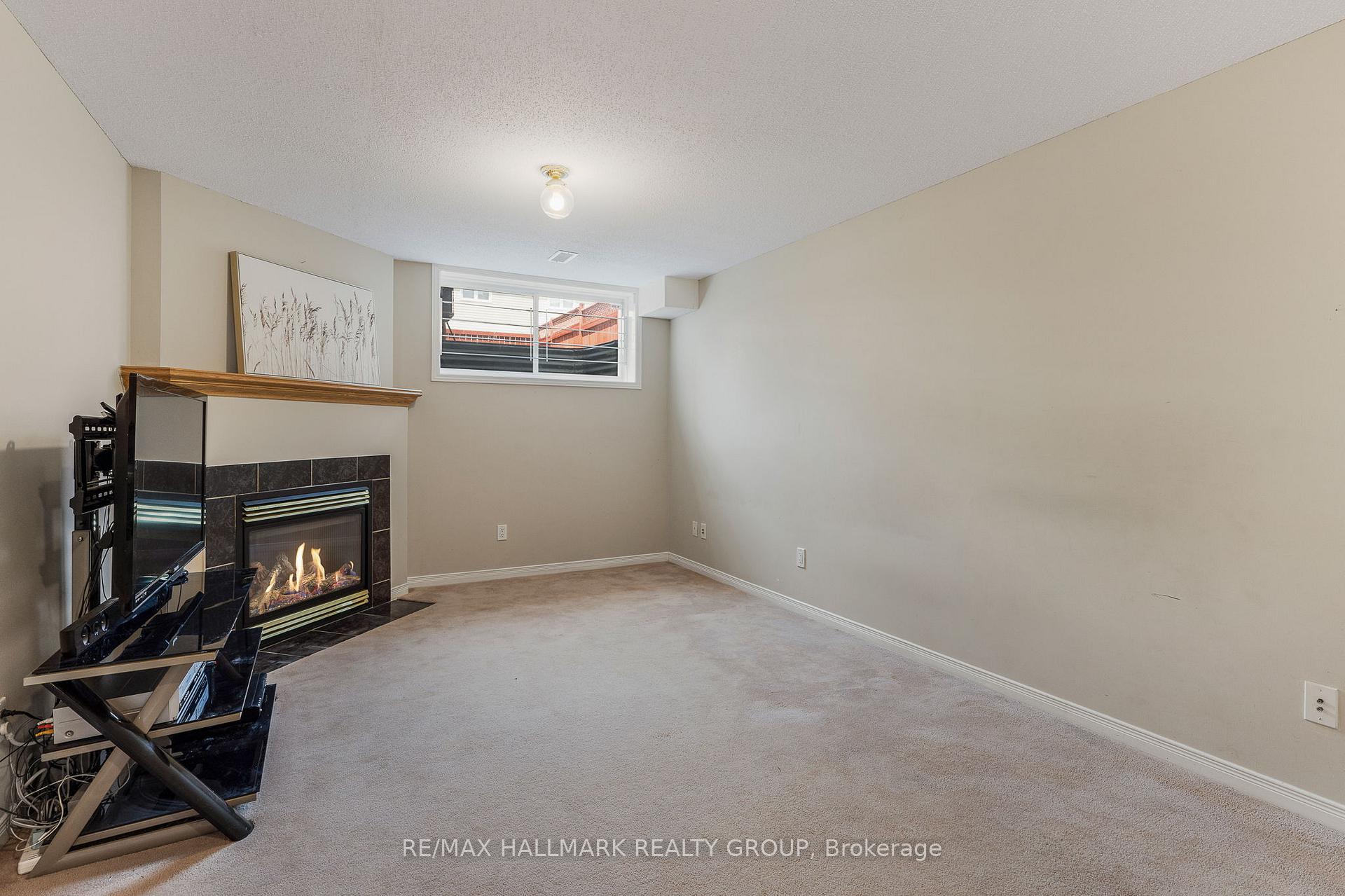 Photo 25 of 112 Deercroft Avenue, Ottawa, Barrhaven - Longfields — HOMEH