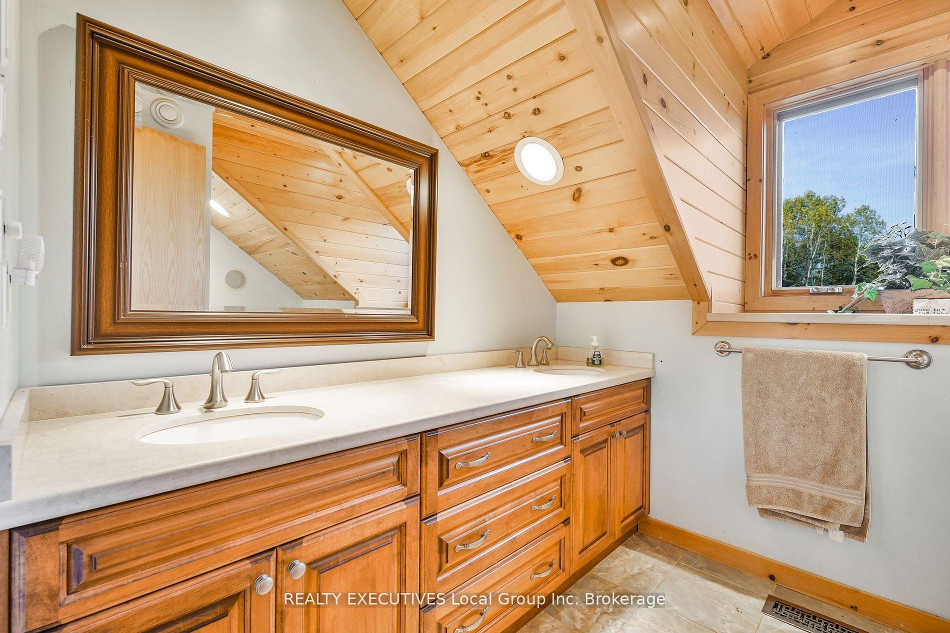 Photo 28 of 240 Kanichee Mine Road, Temagami — HOMEH