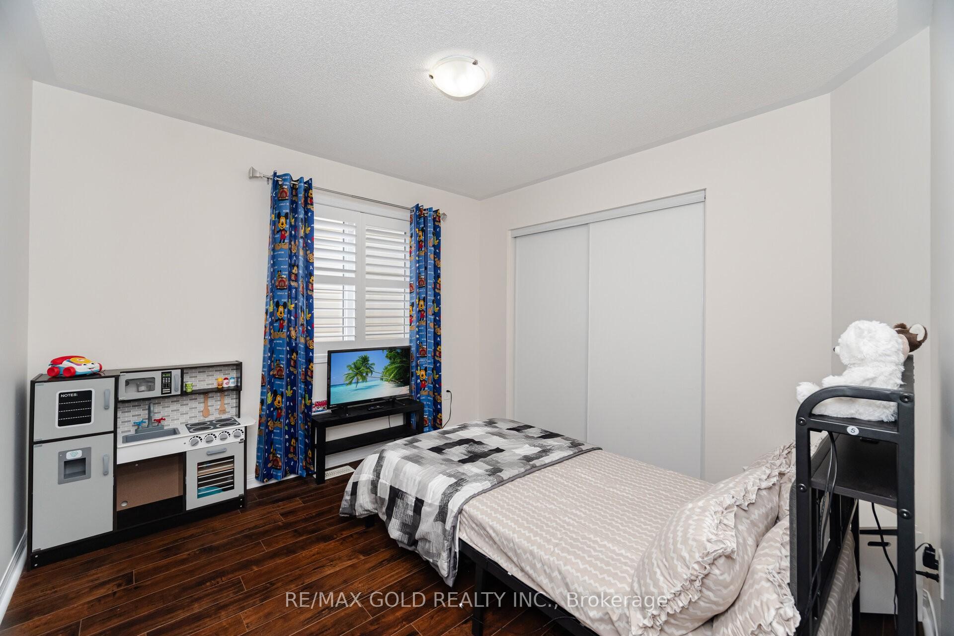 Photo 20 of 72 Aylesbury Drive, Brampton, Northwest Brampton — HOMEH