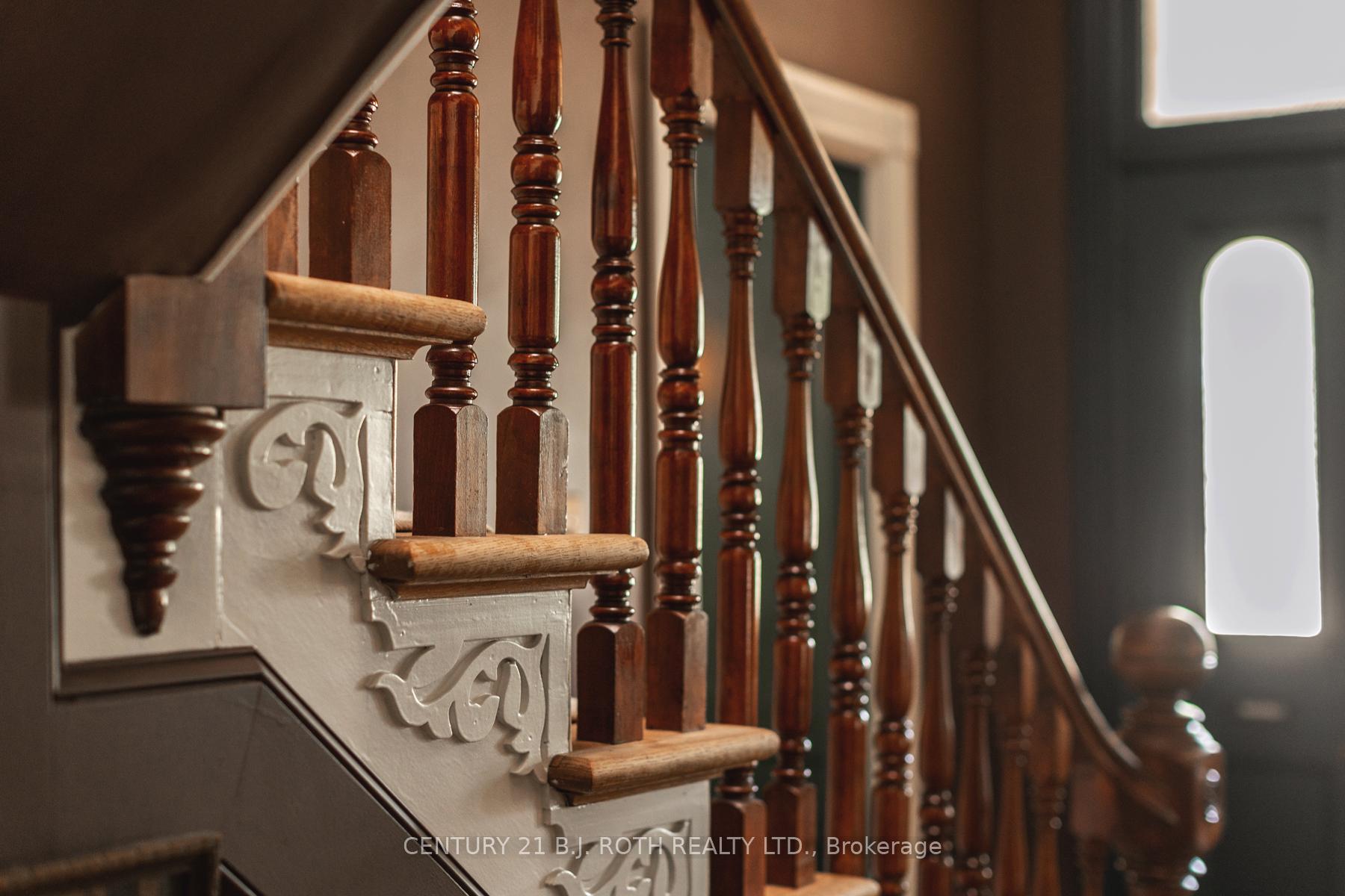Photo 26 of 42 Burton Avenue, Barrie, Allandale — HOMEH