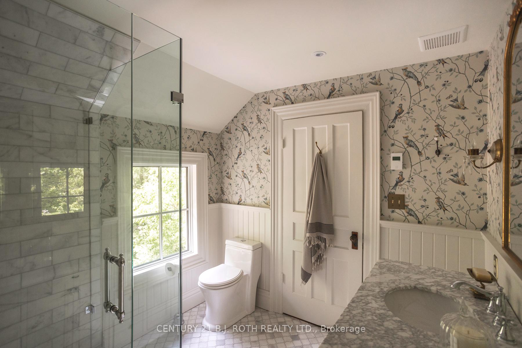 Photo 29 of 42 Burton Avenue, Barrie, Allandale — HOMEH