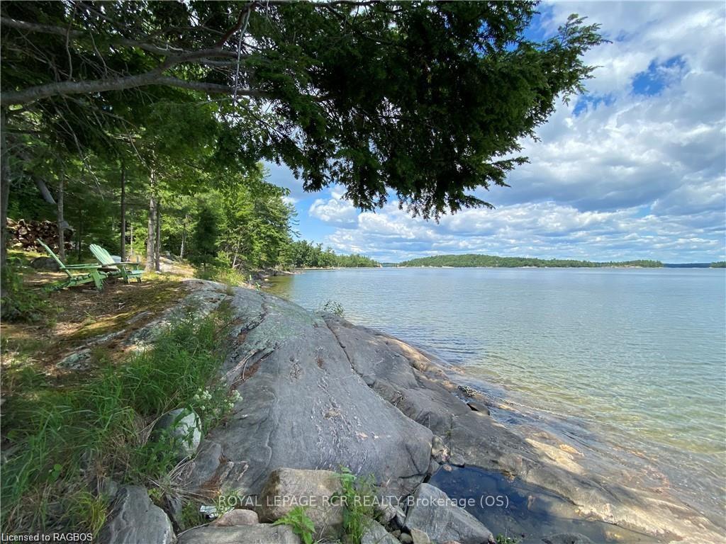 Photo 2 of 7 Mowat, The Archipelago, Archipelago North — HOMEH