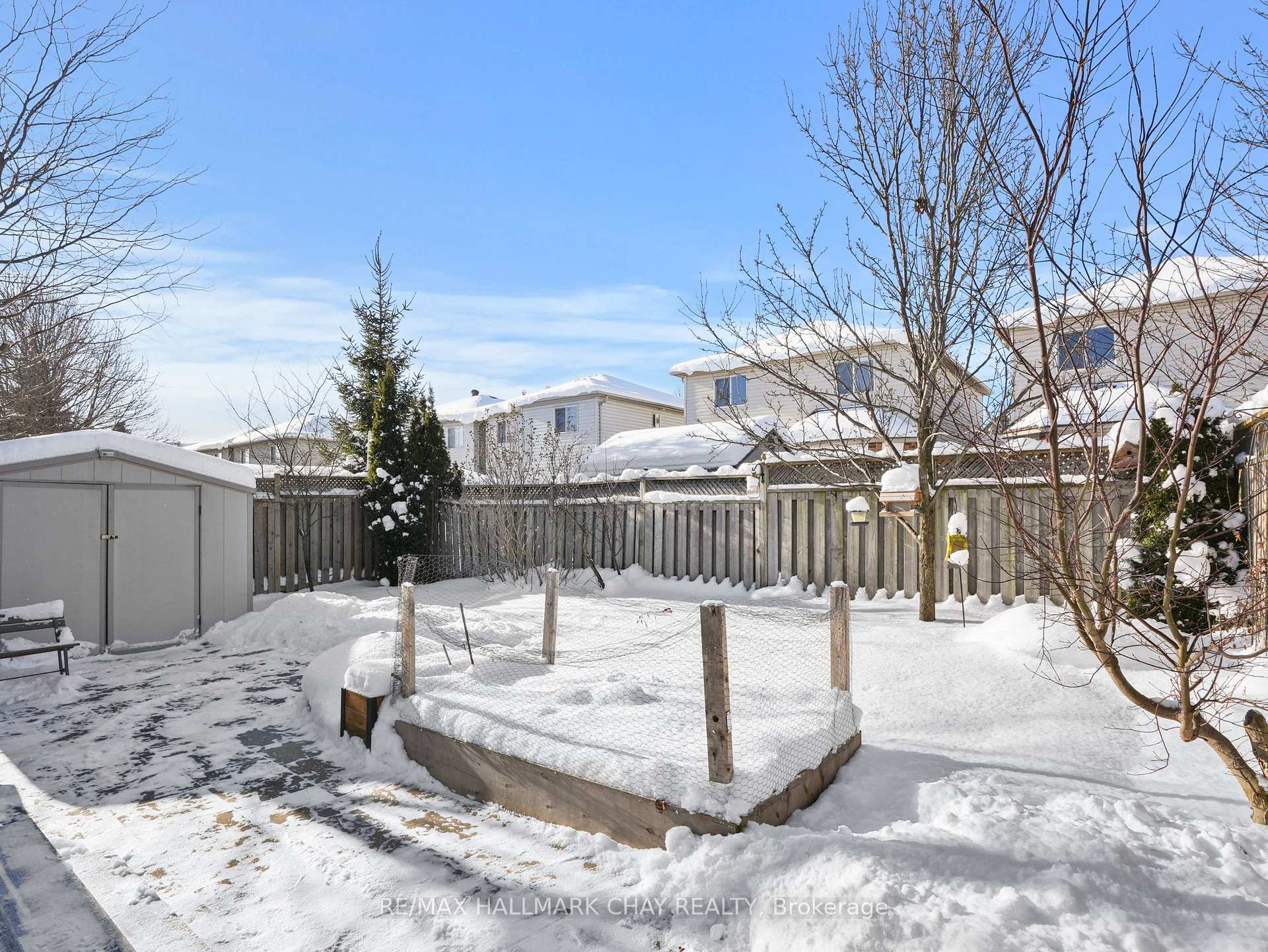 Photo 36 of 229 Wessenger Drive, Barrie, Holly — HOMEH