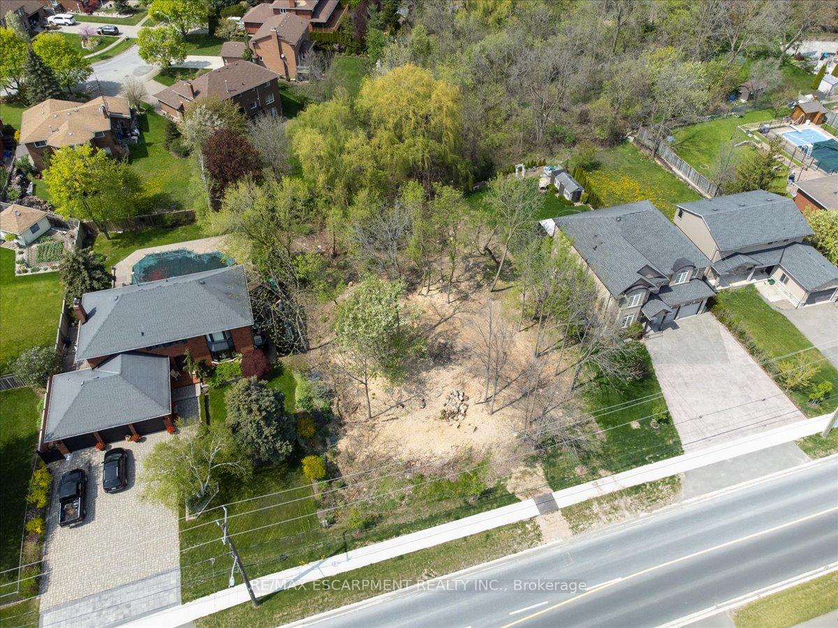 Photo 3 of 200 St Davids Road, St. Catharines, Burleigh Hill — HOMEH