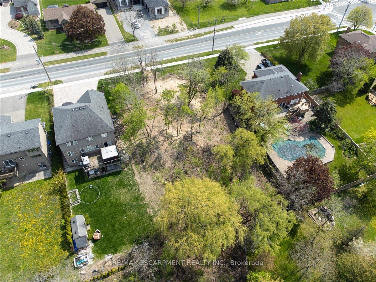 Photo 5 of 200 St Davids Road, St. Catharines, Burleigh Hill — HOMEH