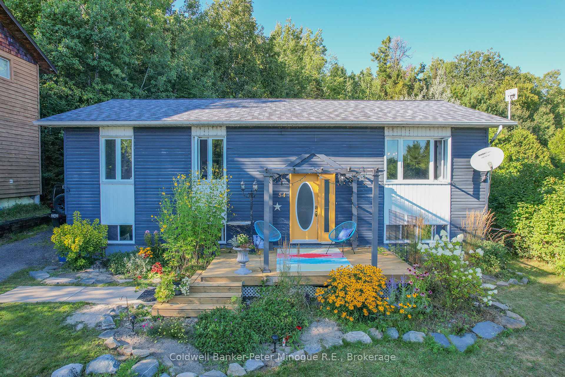 Photo 1 of 54 Lakeshore Drive, Temagami — HOMEH
