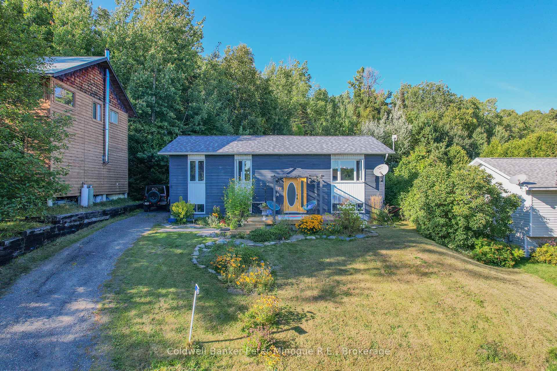 Photo 3 of 54 Lakeshore Drive, Temagami — HOMEH