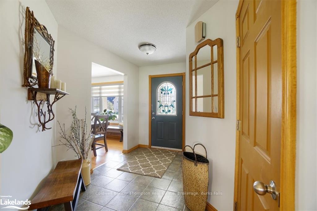 Photo 4 of 109 Queen Street, Burk's Falls — HOMEH