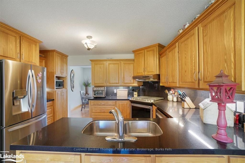 Photo 7 of 109 Queen Street, Burk's Falls — HOMEH