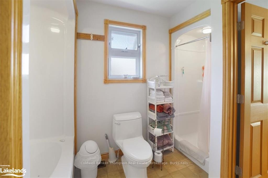 Photo 17 of 109 Queen Street, Burk's Falls — HOMEH