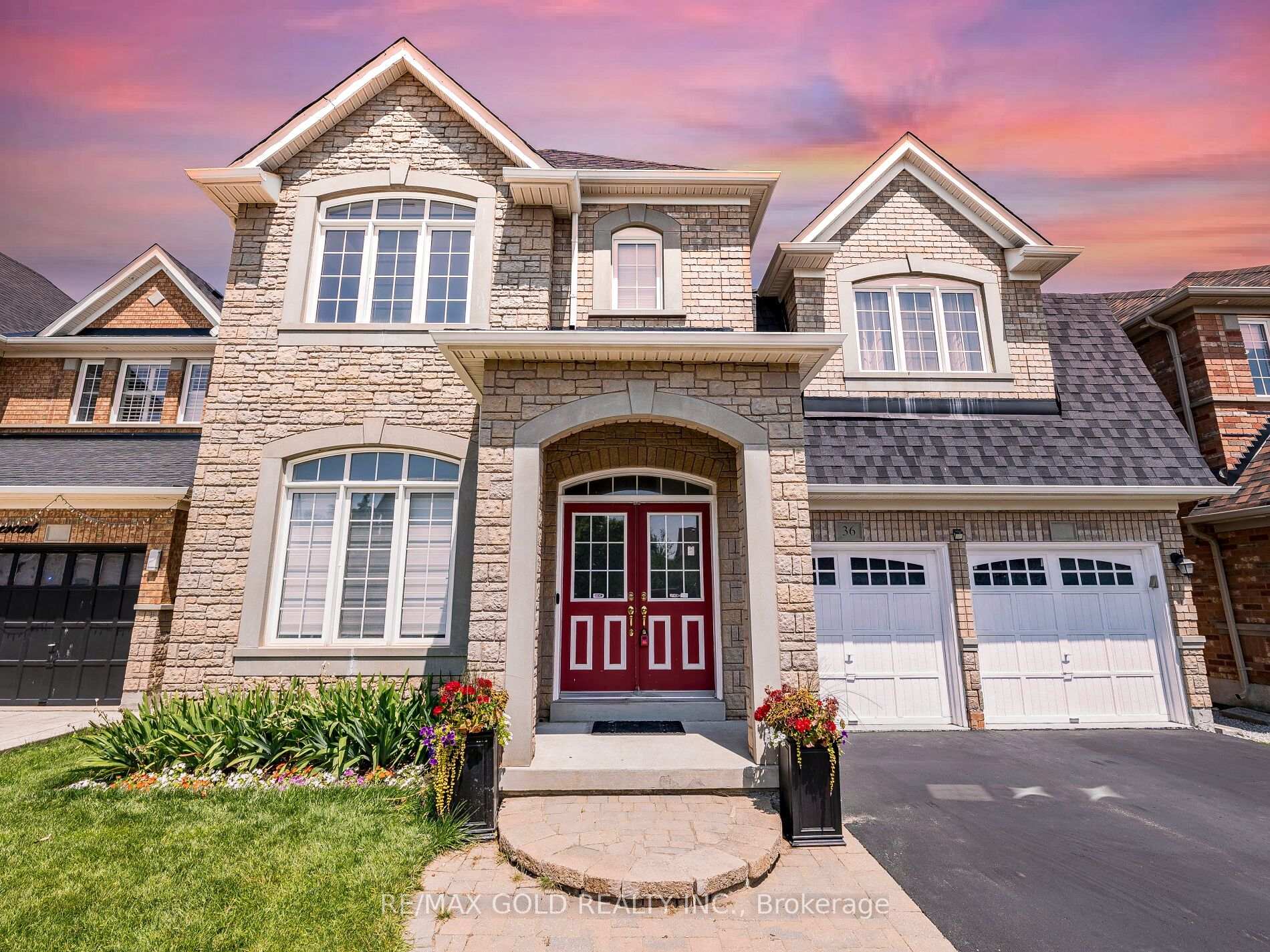 Front of 36 Treegrove Crescent