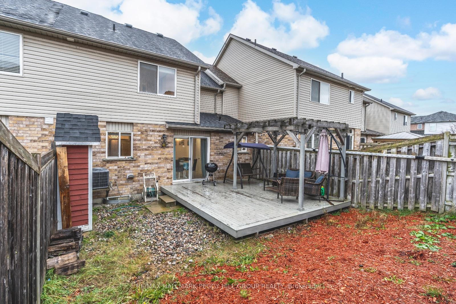 Photo 18 of 18 Bentley Crescent, Barrie, 400 West — HOMEH