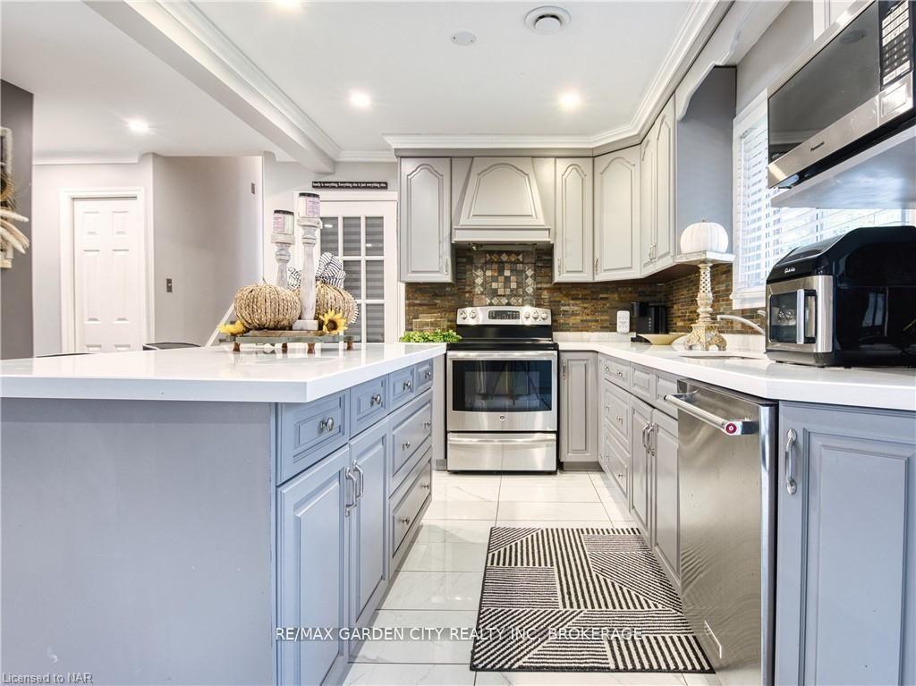 Photo 14 of 1729 Third St Louth, St. Catharines, Rural Fourth — HOMEH
